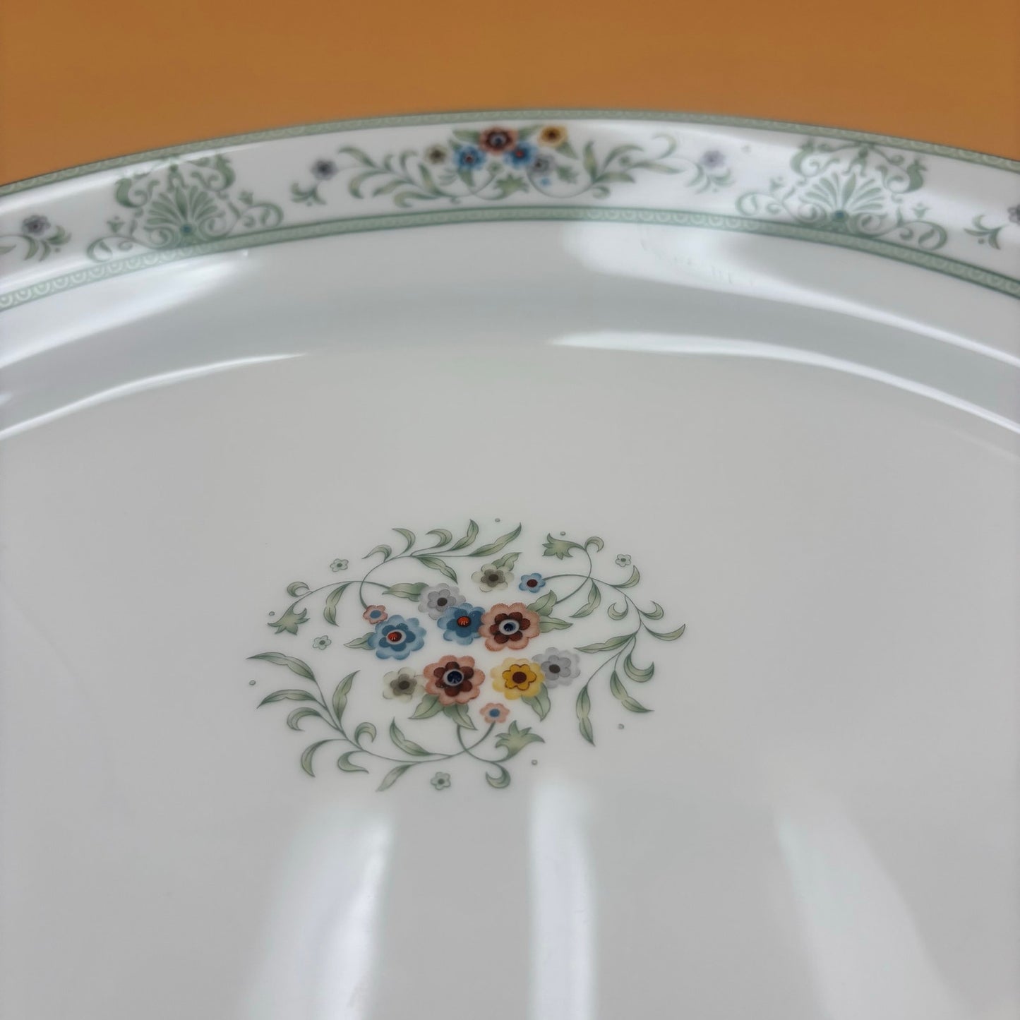 Wedgwood Agincourt R4471 Oval Serving Platter 15.5”