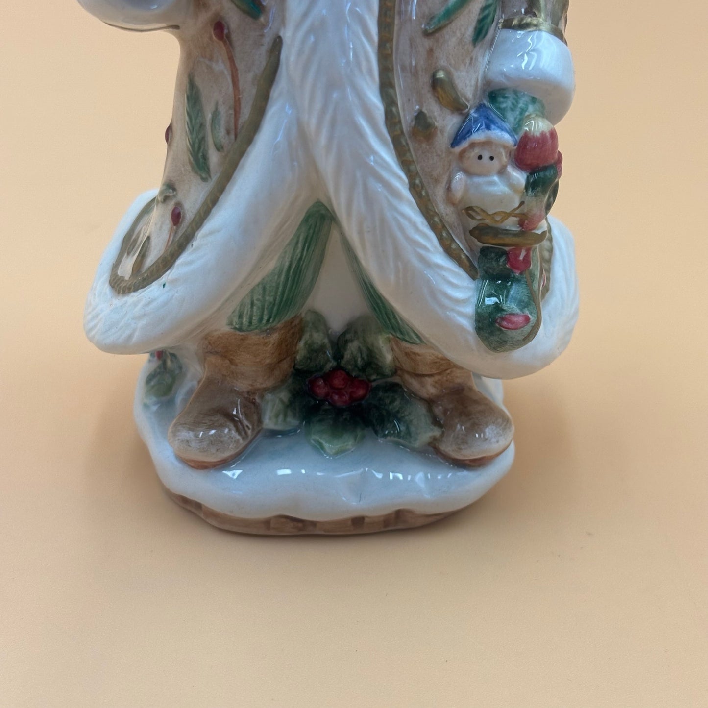 Fitz and Floyd Winter Wonderland Santa Ornament – 2004 Limited Edition