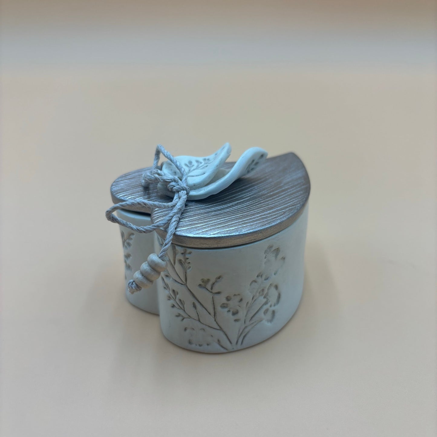 Nature’s Poetry Heart-Shaped Ceramic Trinket Box (2010 Enesco)