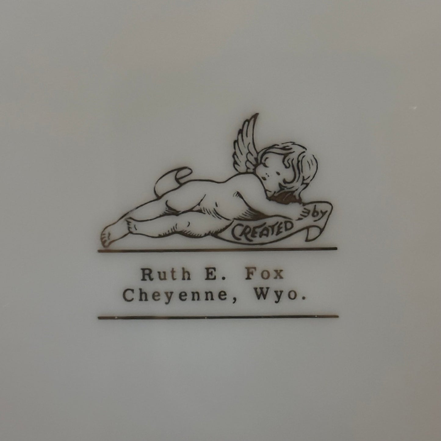 VTG Hand Painted Swan Plate by Ruth E. Fox - Cheyenne Wyoming