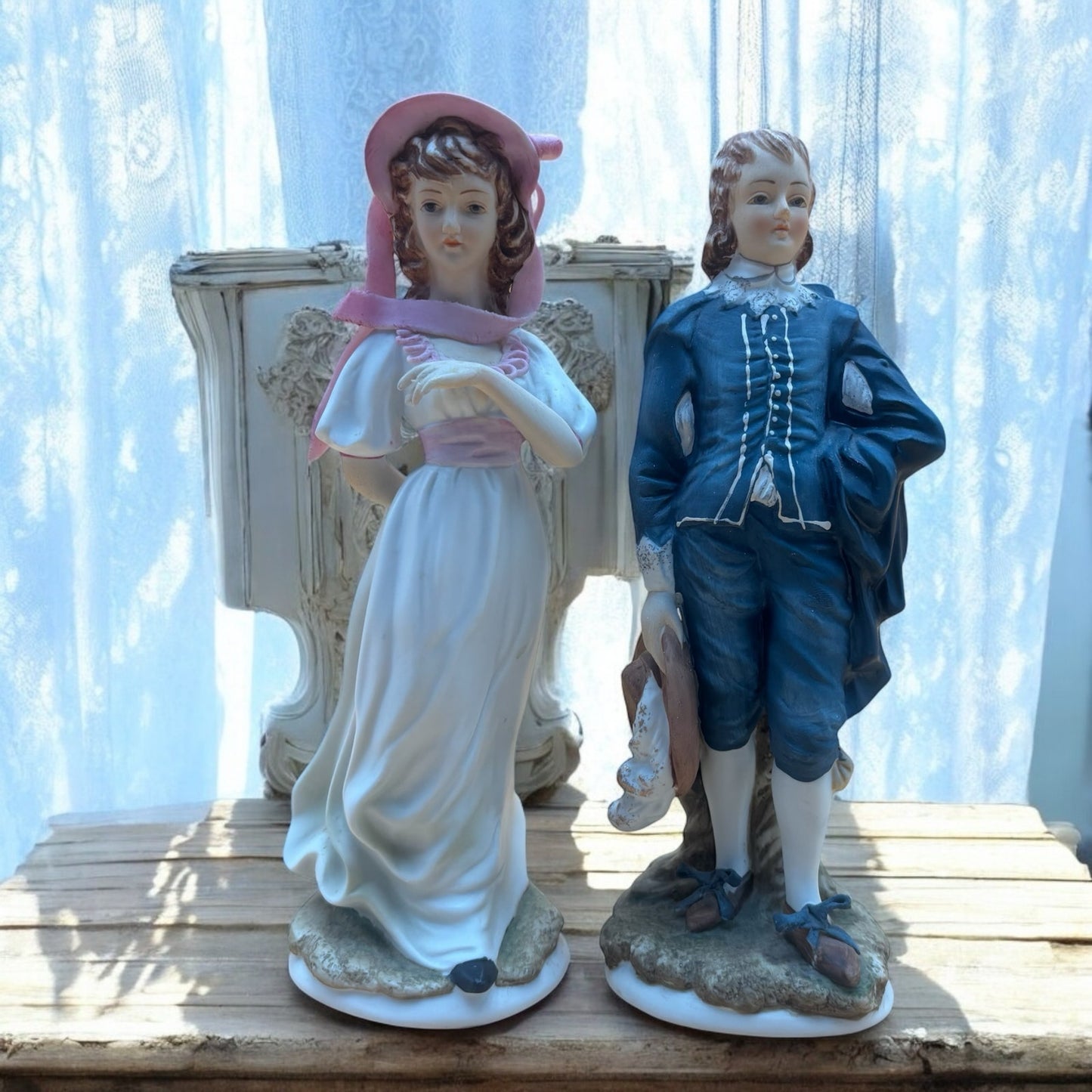 Victorian Couple Lefton China KW387 Limited Edition Figurines – Pair
