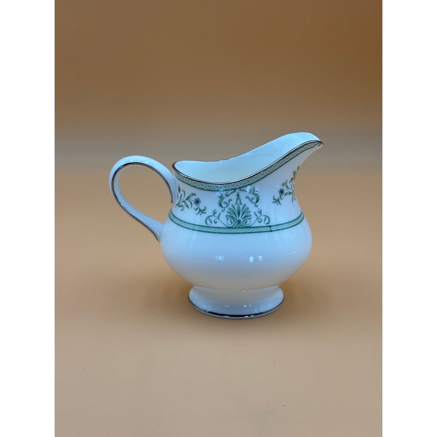 Wedgwood Bone China Agincourt Creamer R4471
