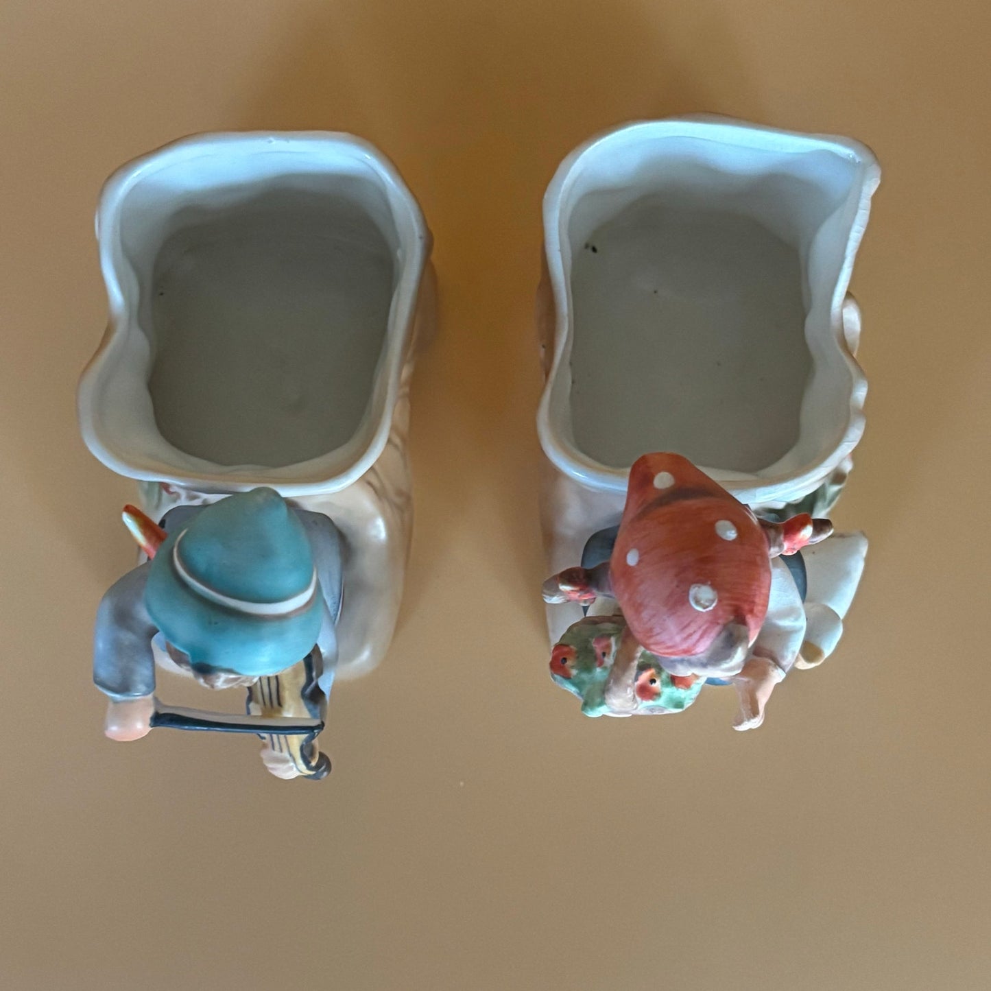 Enesco Figurine Vintage Planters – Boy with Violin & Girl with Basket – Set of 2