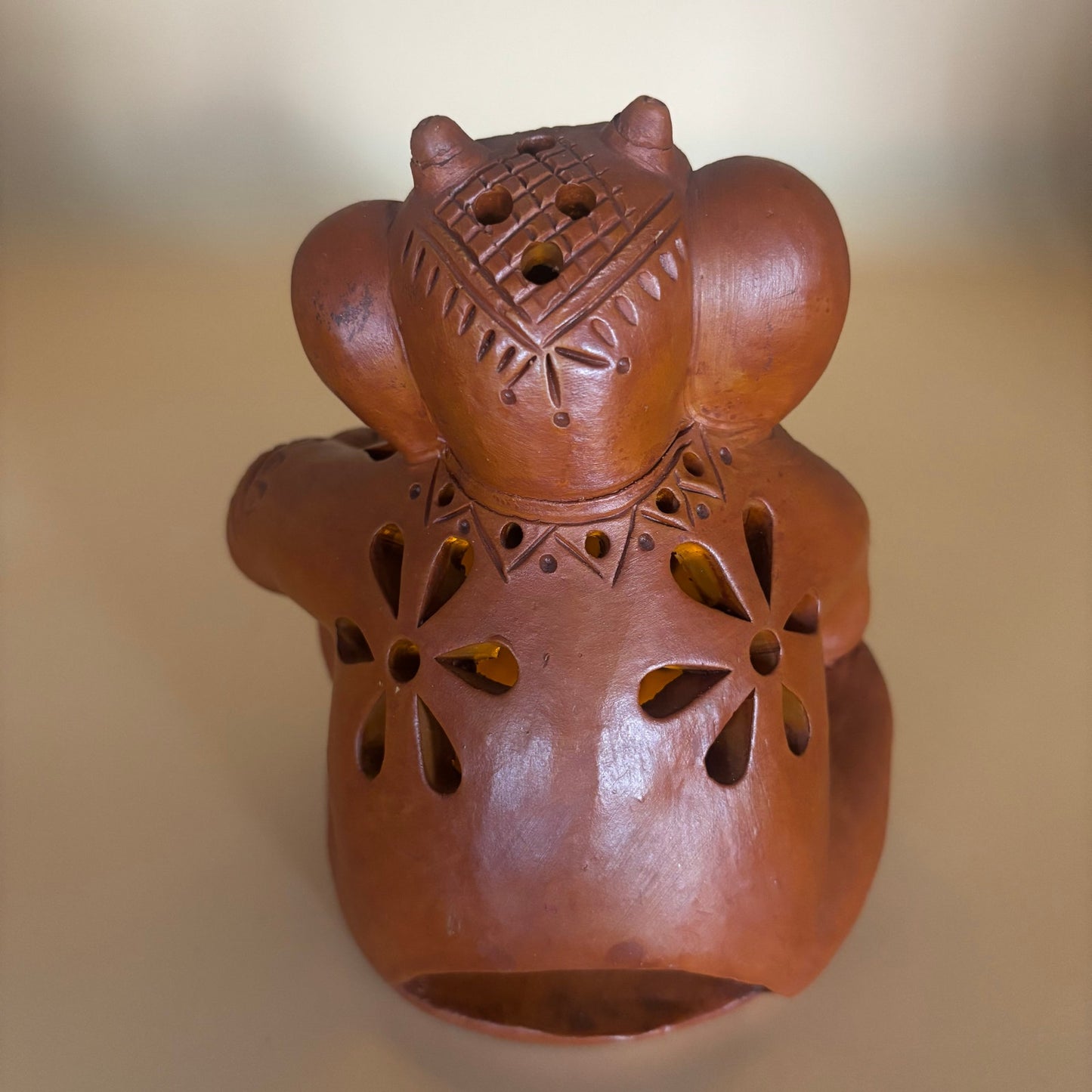 Ten Thousand Villages Mama Elephant Candle Holder – Handcrafted in Bangladesh