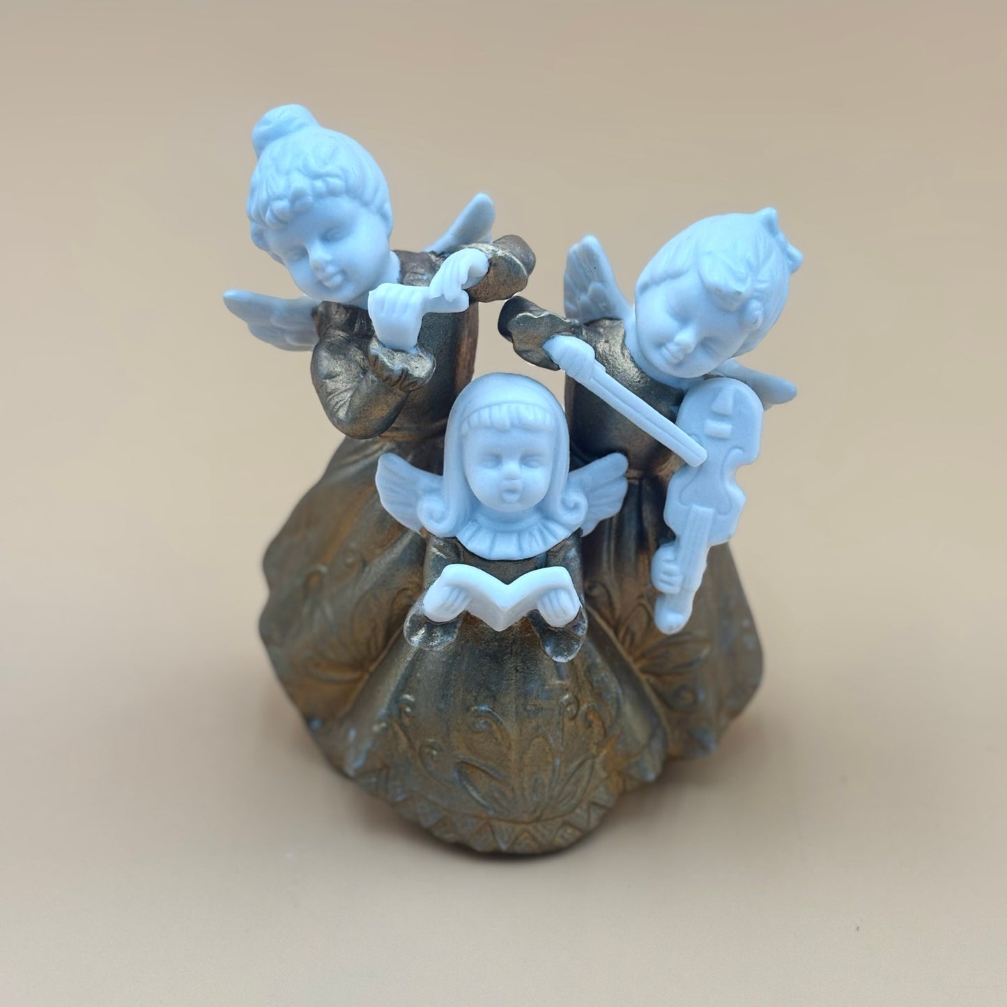 Vintage Angel Choir Figurine Trio – Gold & White