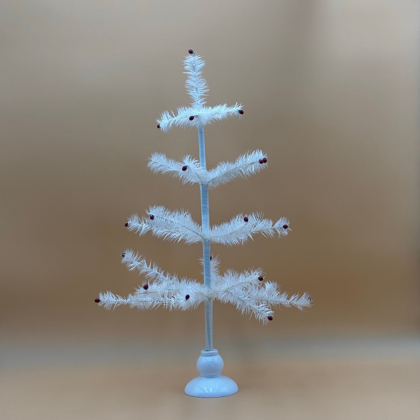 White Feather Goose Christmas Tree with Red Berries – 24” Vintage Style