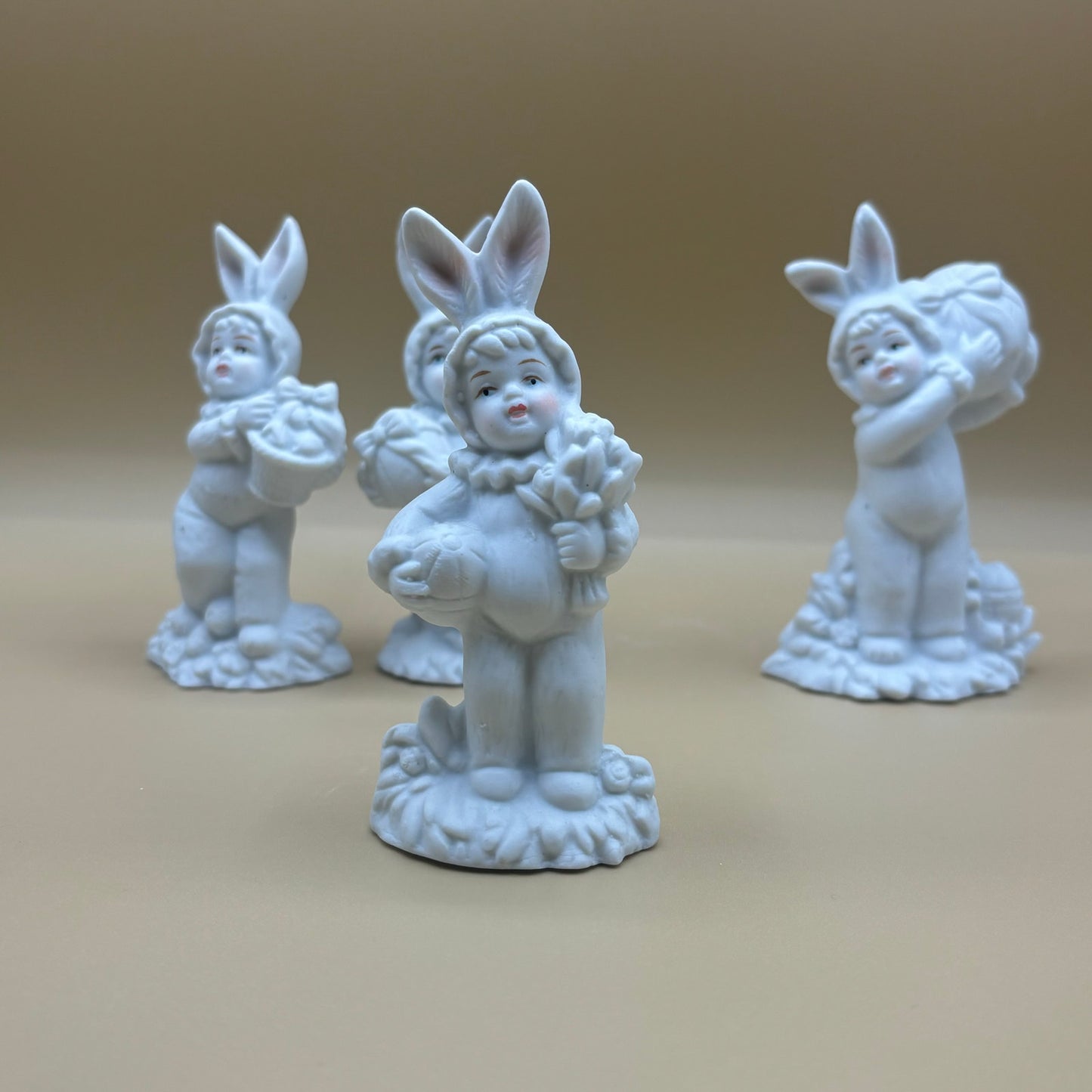 VTG Set of 4 White Porcelain Easter Bunny Figurines