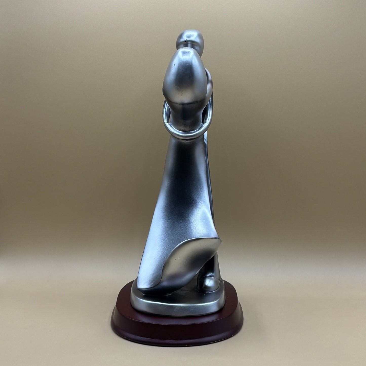 Herco Gift Professional Man & Woman Embracing Art Sculpture Figurine 9.5"