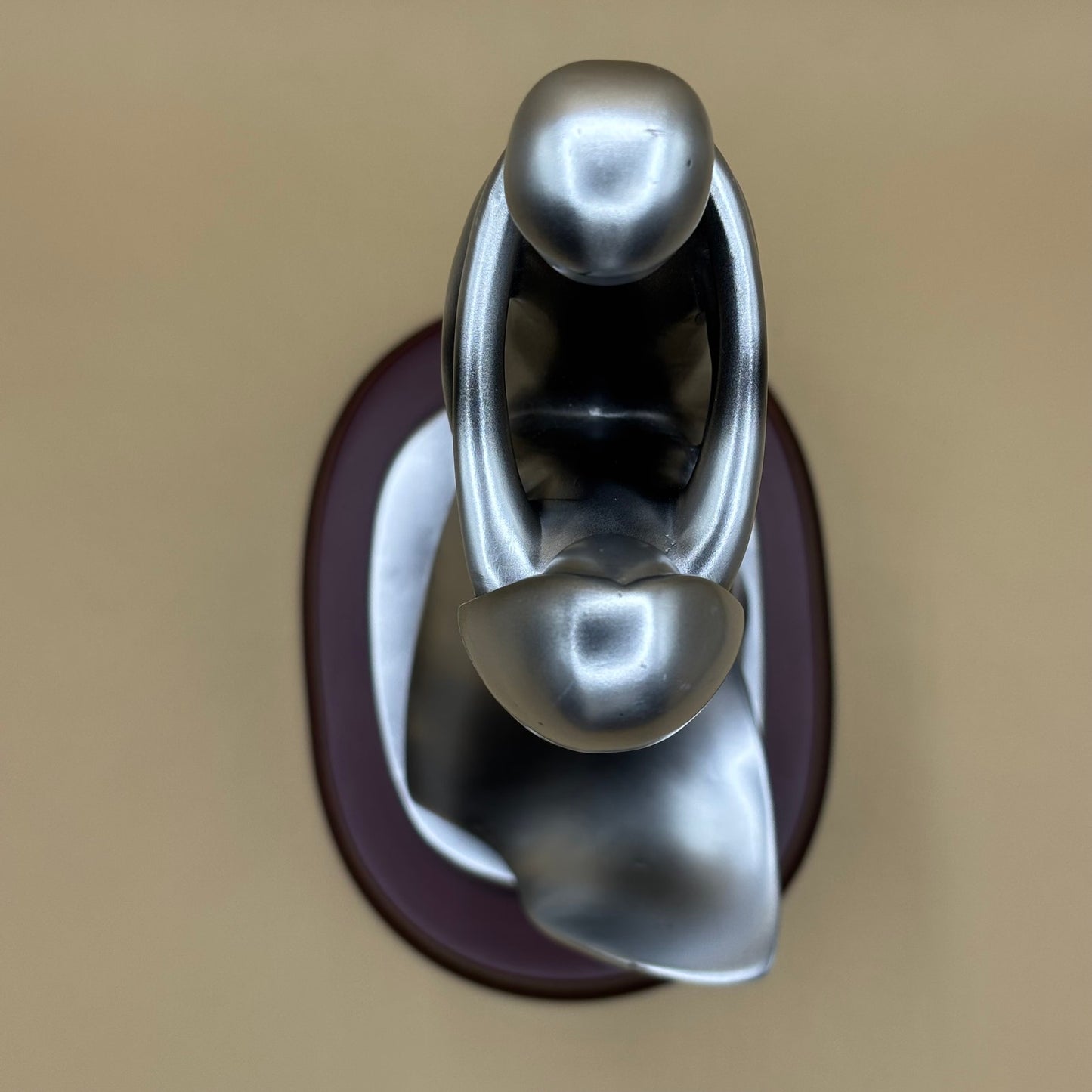 Herco Gift Professional Man & Woman Embracing Art Sculpture Figurine 9.5"