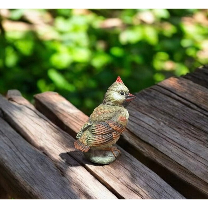 VTG Connoisseur of Malvern "Fledlings of North America" Cardinal Figurine #003