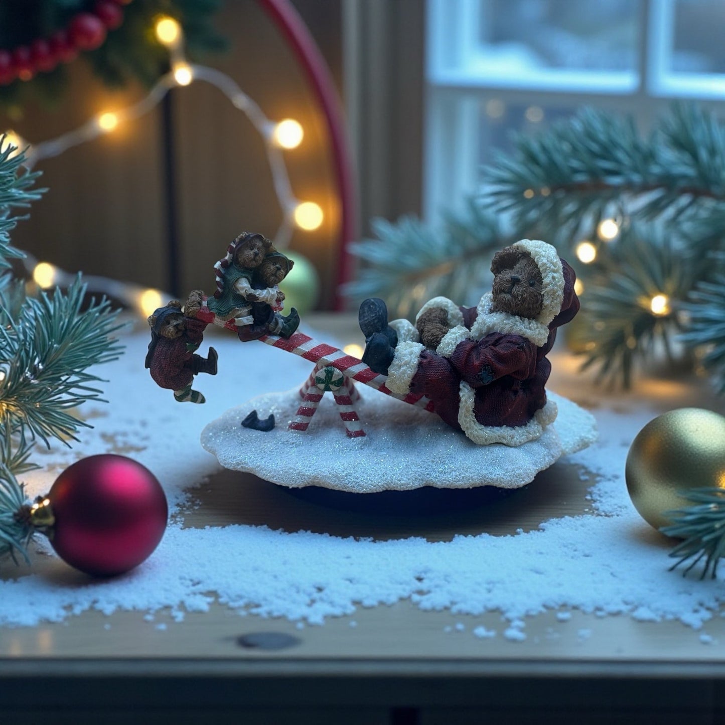 Boyds Bears & Friends “Santa Bear with Jingle, Jangle, and Joe” Figurine (2004