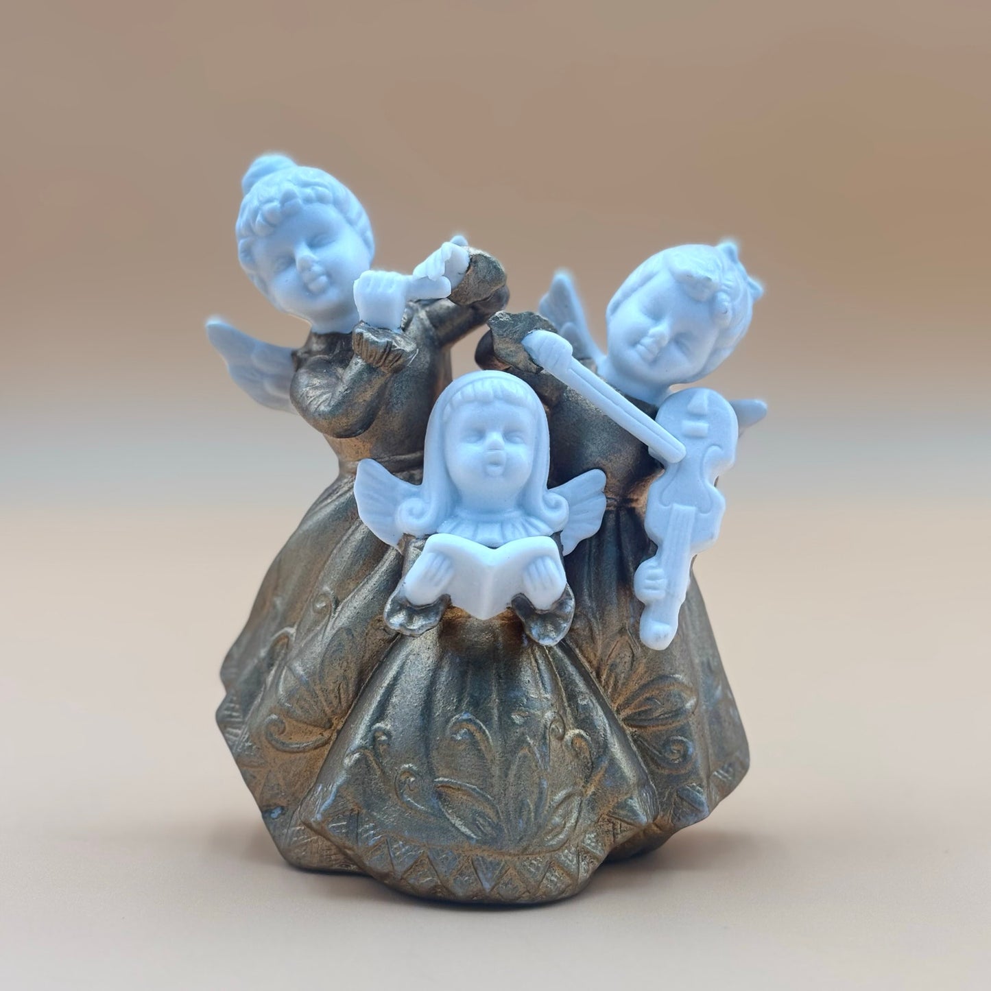 Vintage Angel Choir Figurine Trio – Gold & White