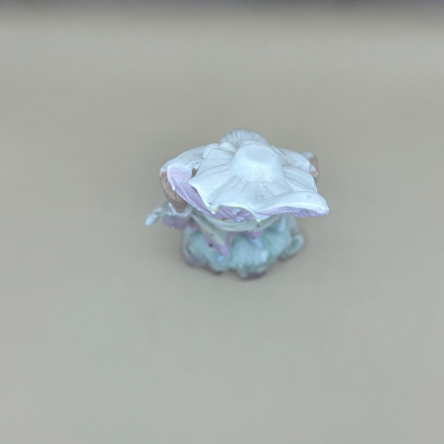 VTG Victorian Lady Figurine with Feathered Hat