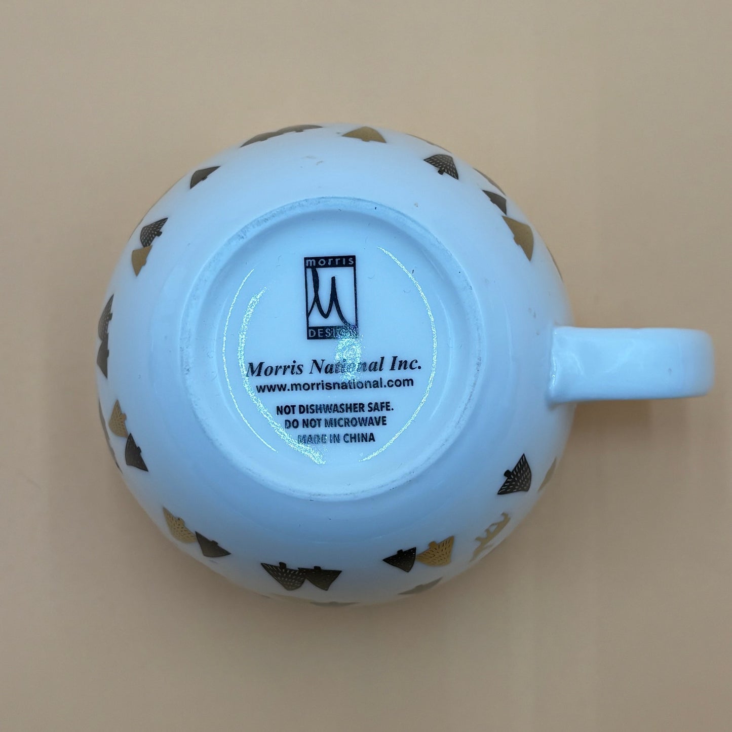 Vintage Holiday Latte Mug – Gold Pine Trees & Deer – 18oz Morris National