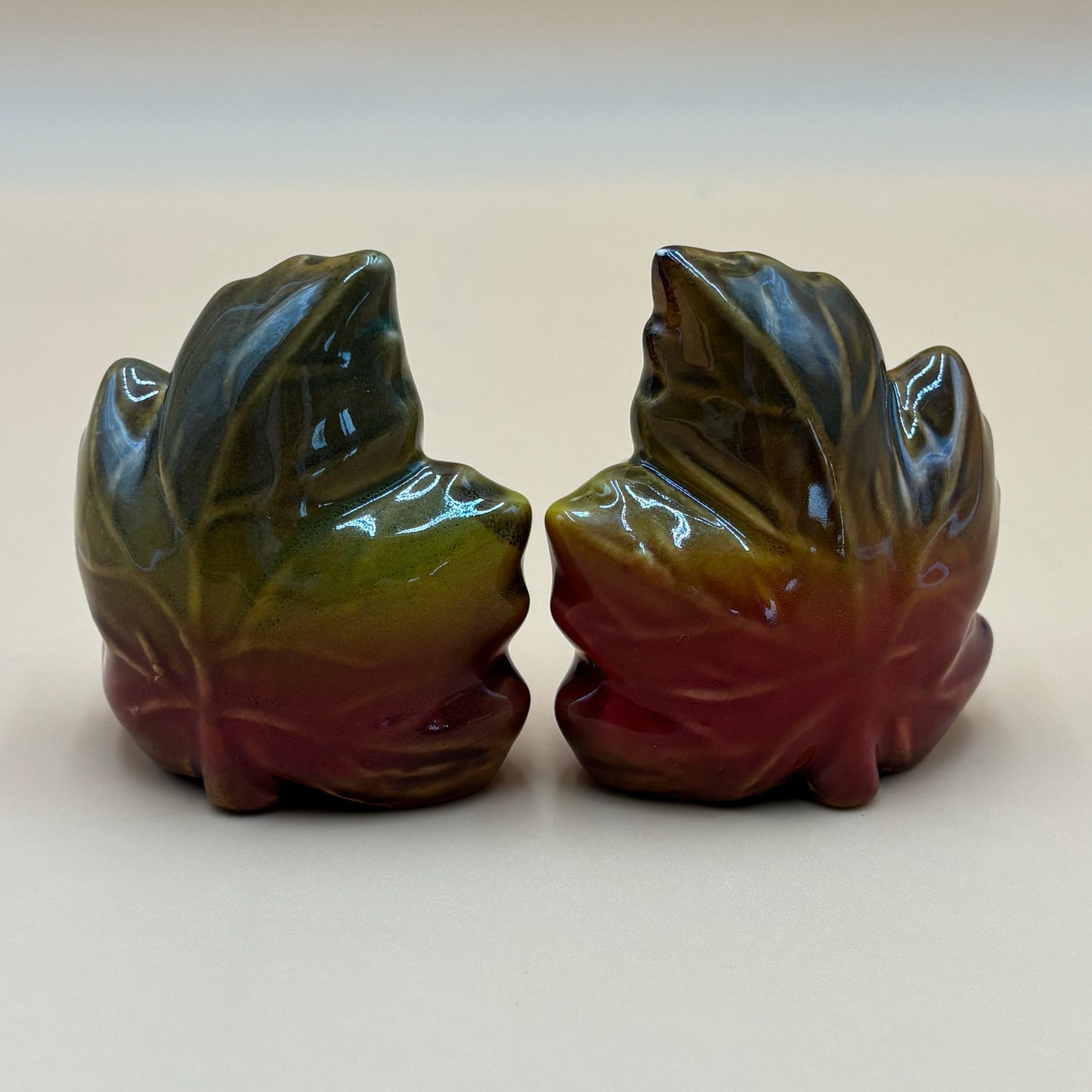 Vintage Maple Leaf Salt and Pepper Shakers