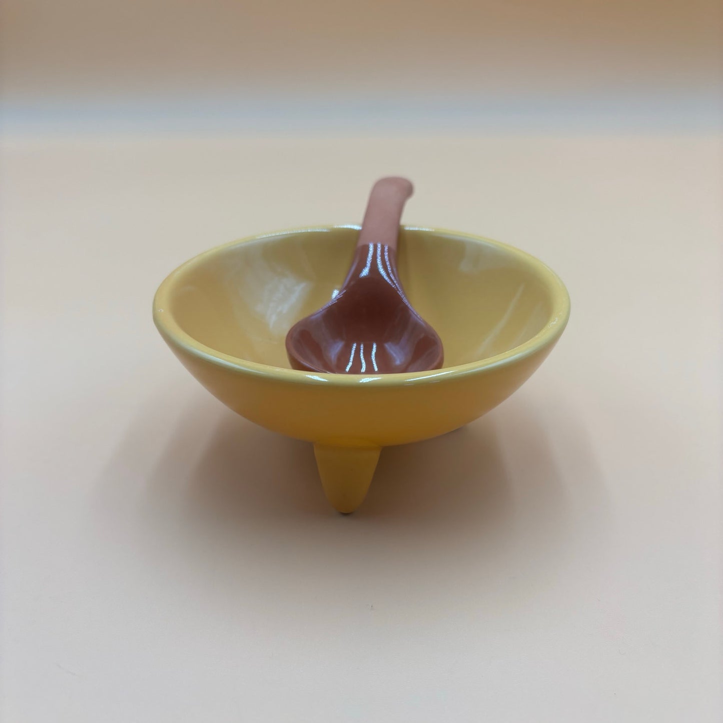 Vintage Chantal Yellow & Green Footed Bowls with Matching Ladles – Set of 2