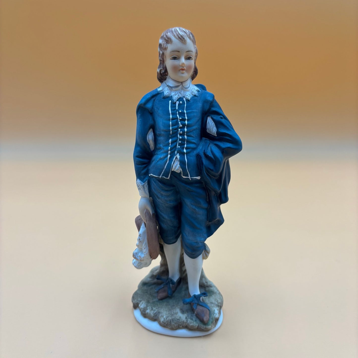 Victorian Couple Lefton China KW387 Limited Edition Figurines – Pair