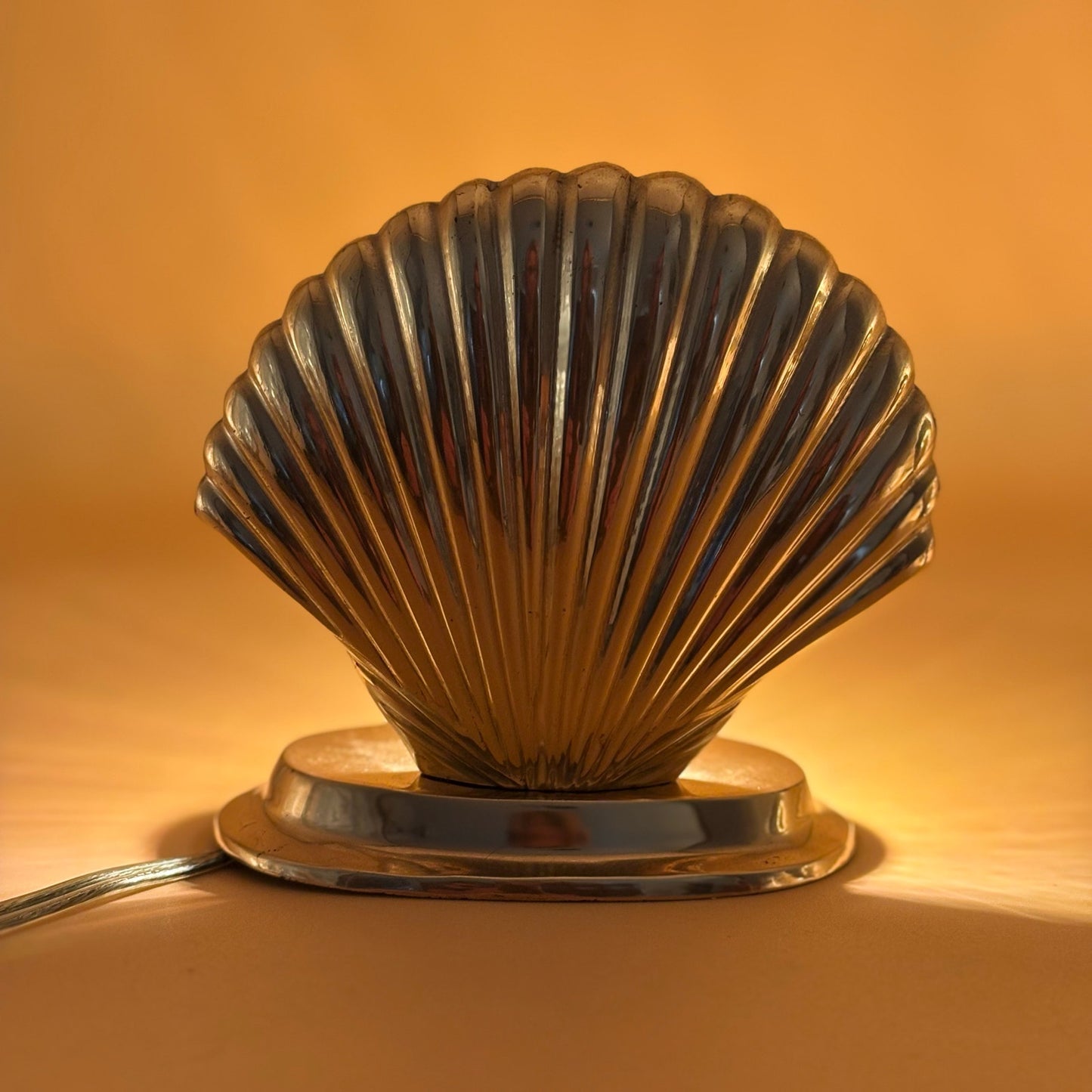 Vintage Brass Seashell Hollywood Regency Coastal Glam Lamps  Made in India