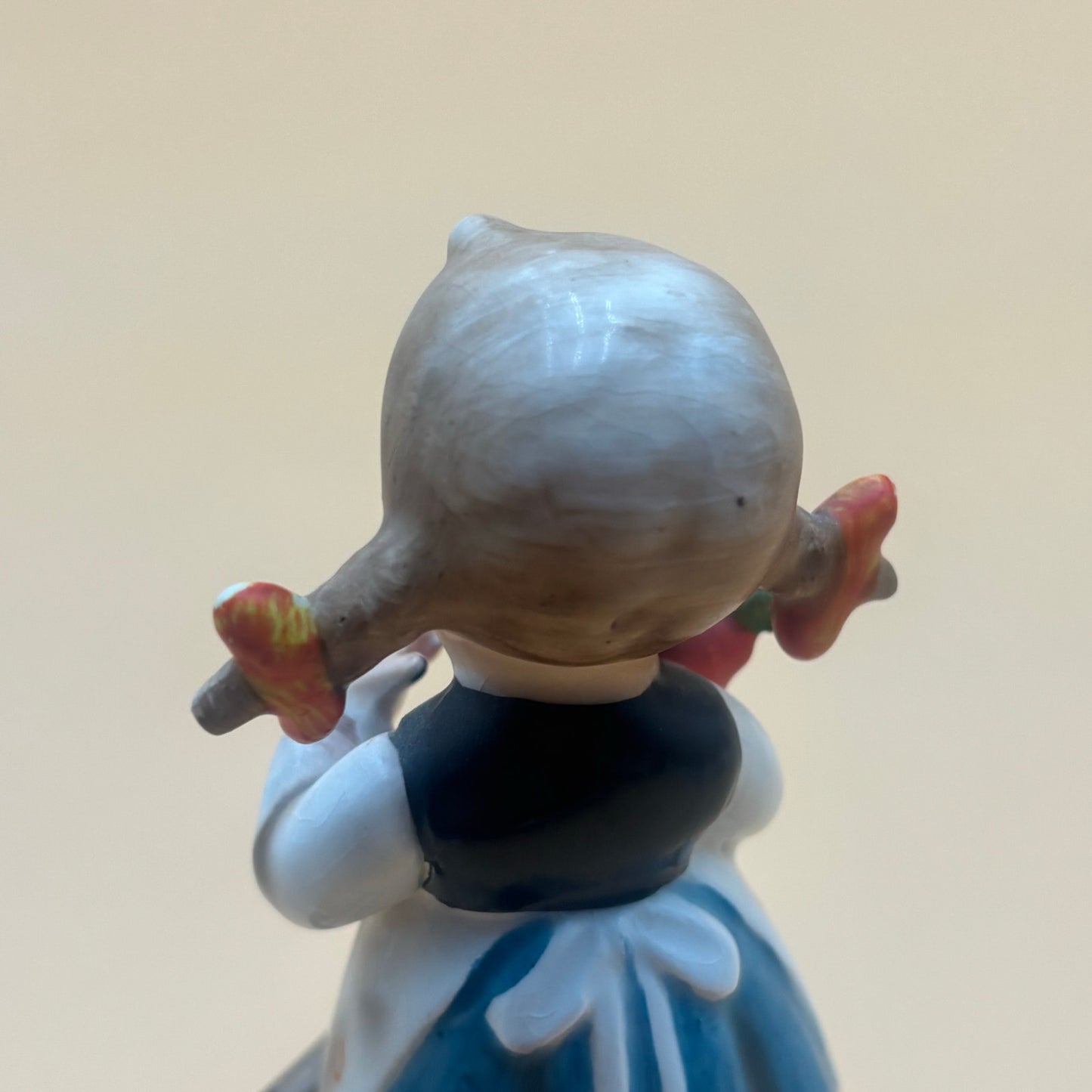 Vintage Erich Stauffer Figurine - Little Girl with Carrots #44/169 Japan