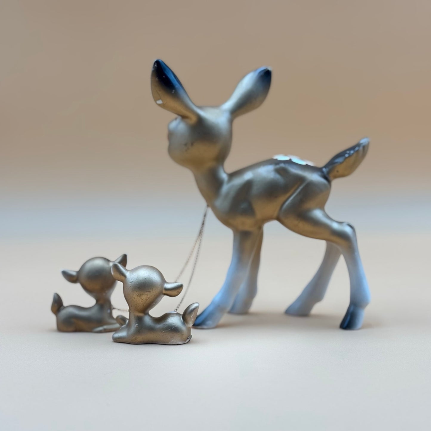 Vintage Ceramic Deer Family Figurine Set – Mid-Century Japan Style