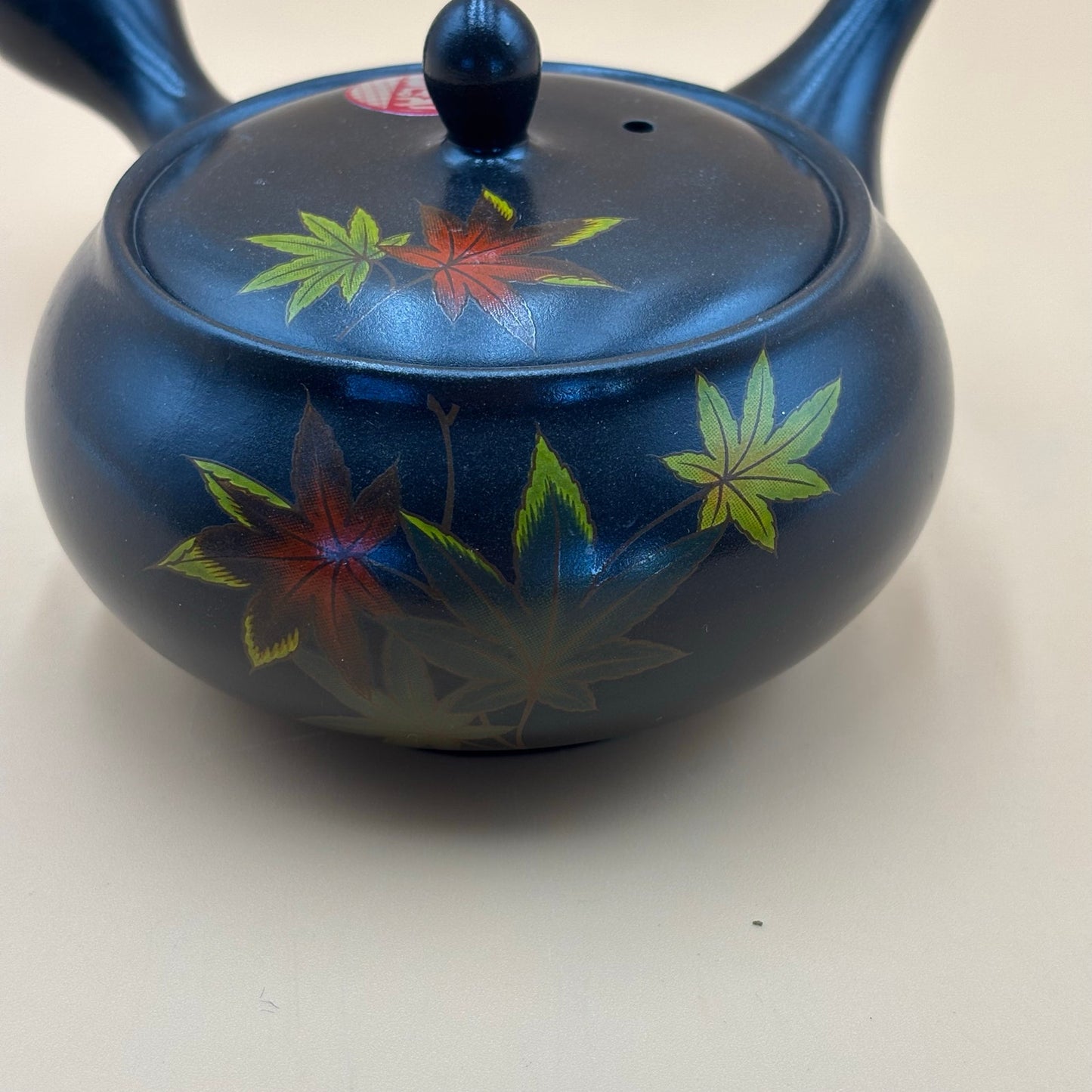 Vintage Komaru Kiln Tokoname Kyusu Teapot — Black Ceramic with Maple Leaf Design