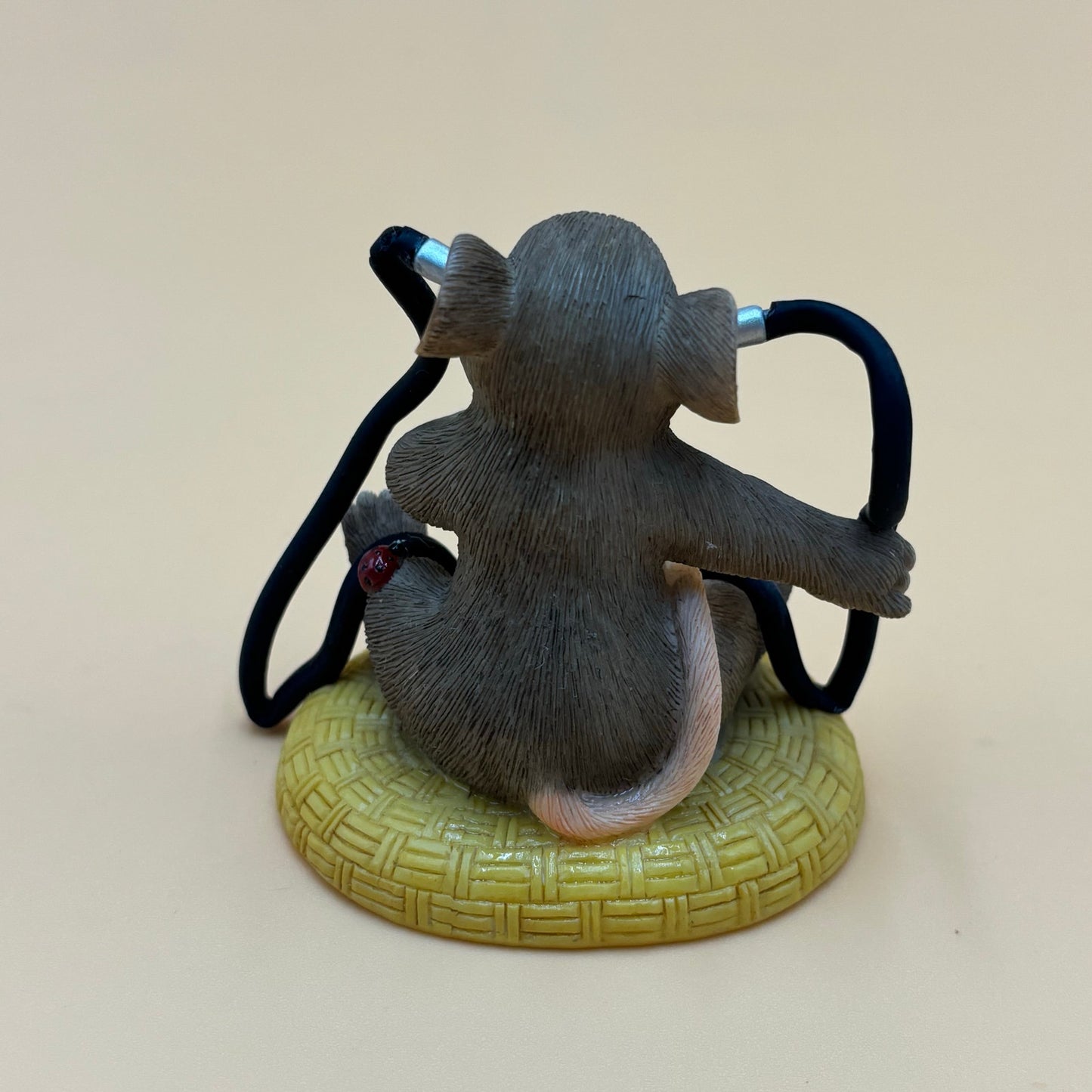 Charming Tails "Listen To Your Heart" Figurine #89/152 - With Box