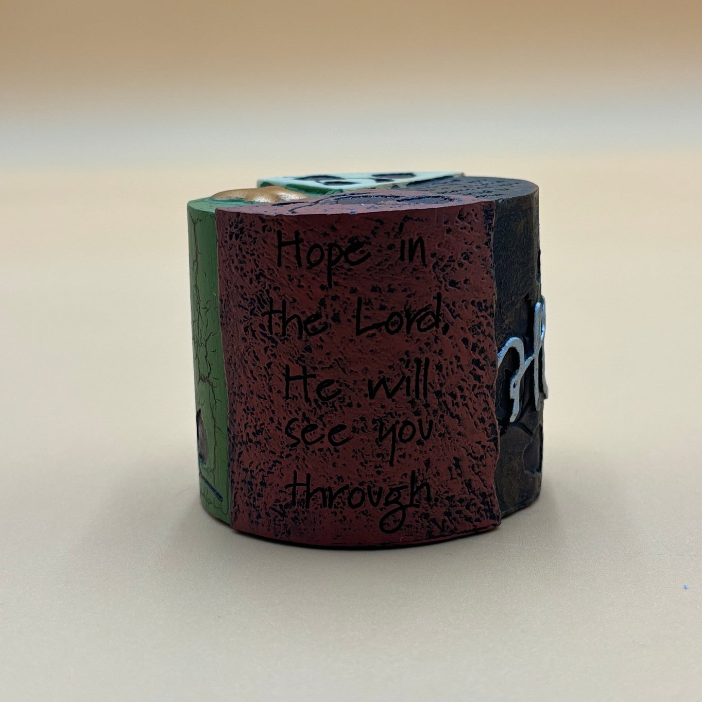 Dicksons “Hope” Stone Paperweight – Christian Inspirational Decor