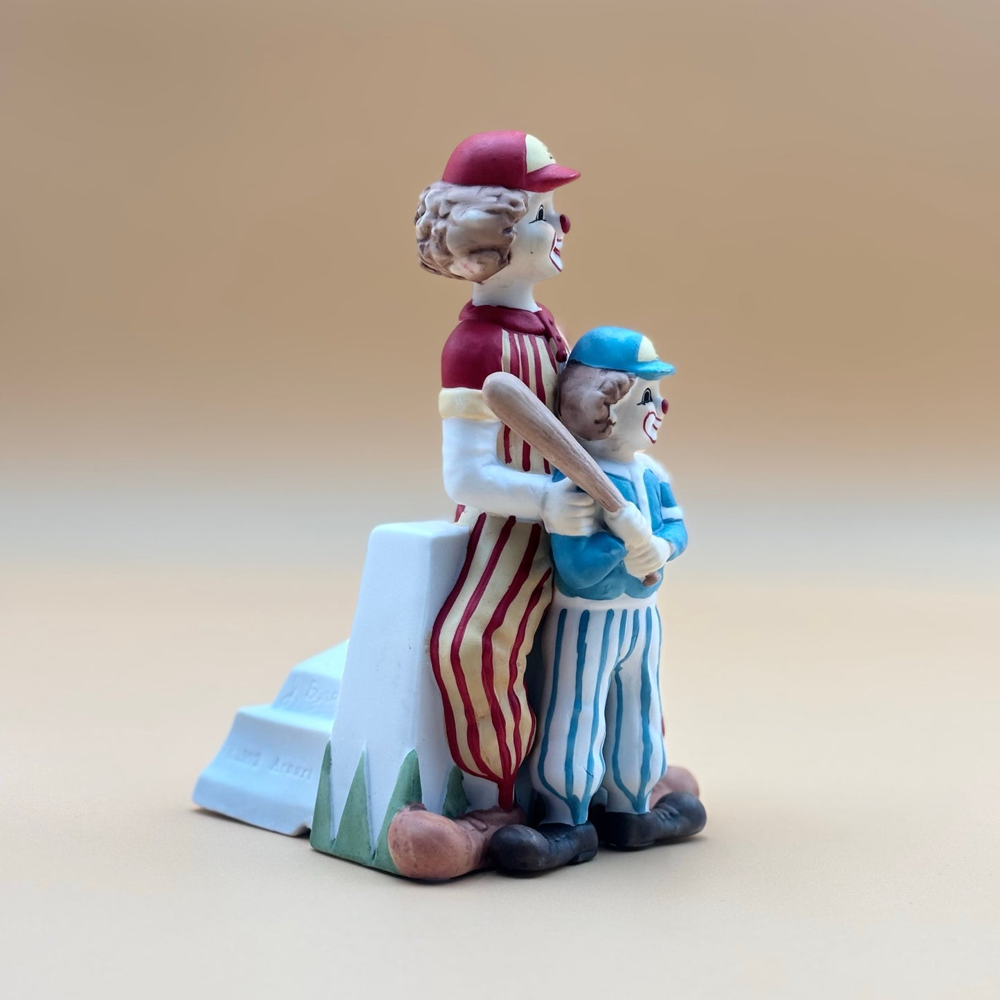 J. Byron Signed 1992 Arhart Clown Baseball Musical Figurine