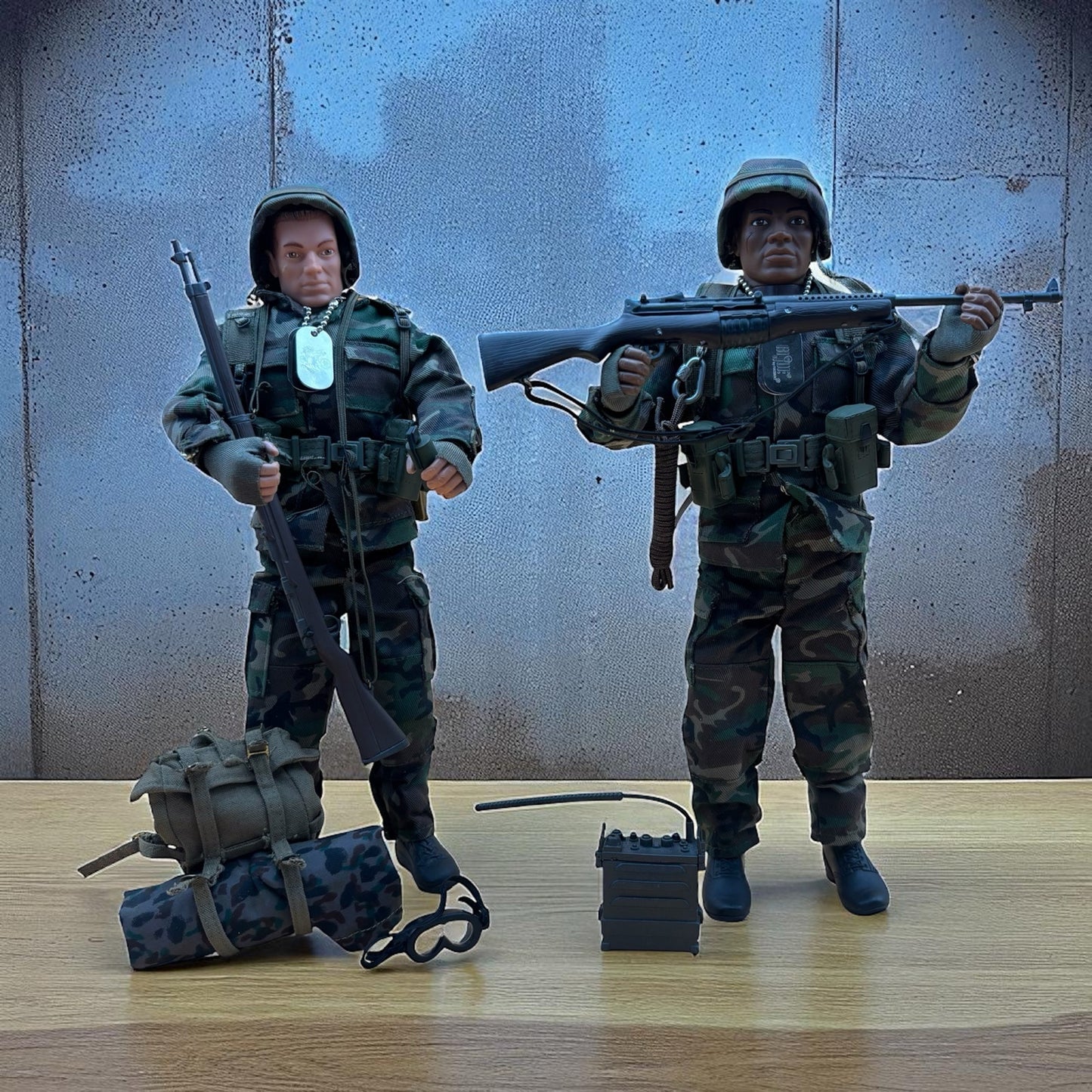 Hasbro G.I. Joe Classic Collection – 1996 (Pair of 12” Action Figures with Accessories