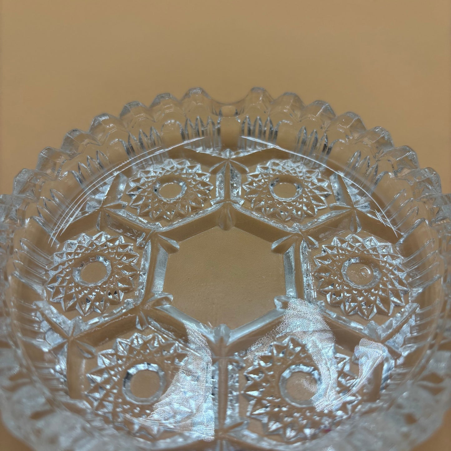 Vintage Pressed Glass Trinket Dish - Set of 4 - Starburst Hexagon Pattern