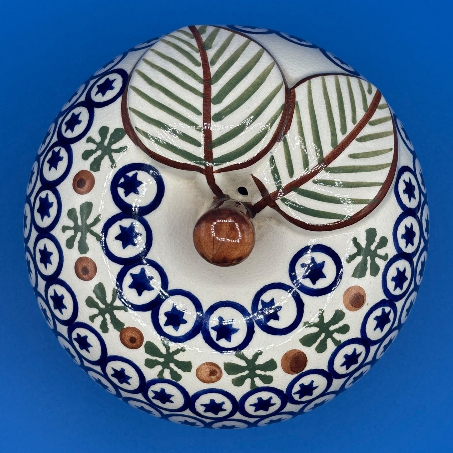 VTG Apple Baker with Blue Circled Stars