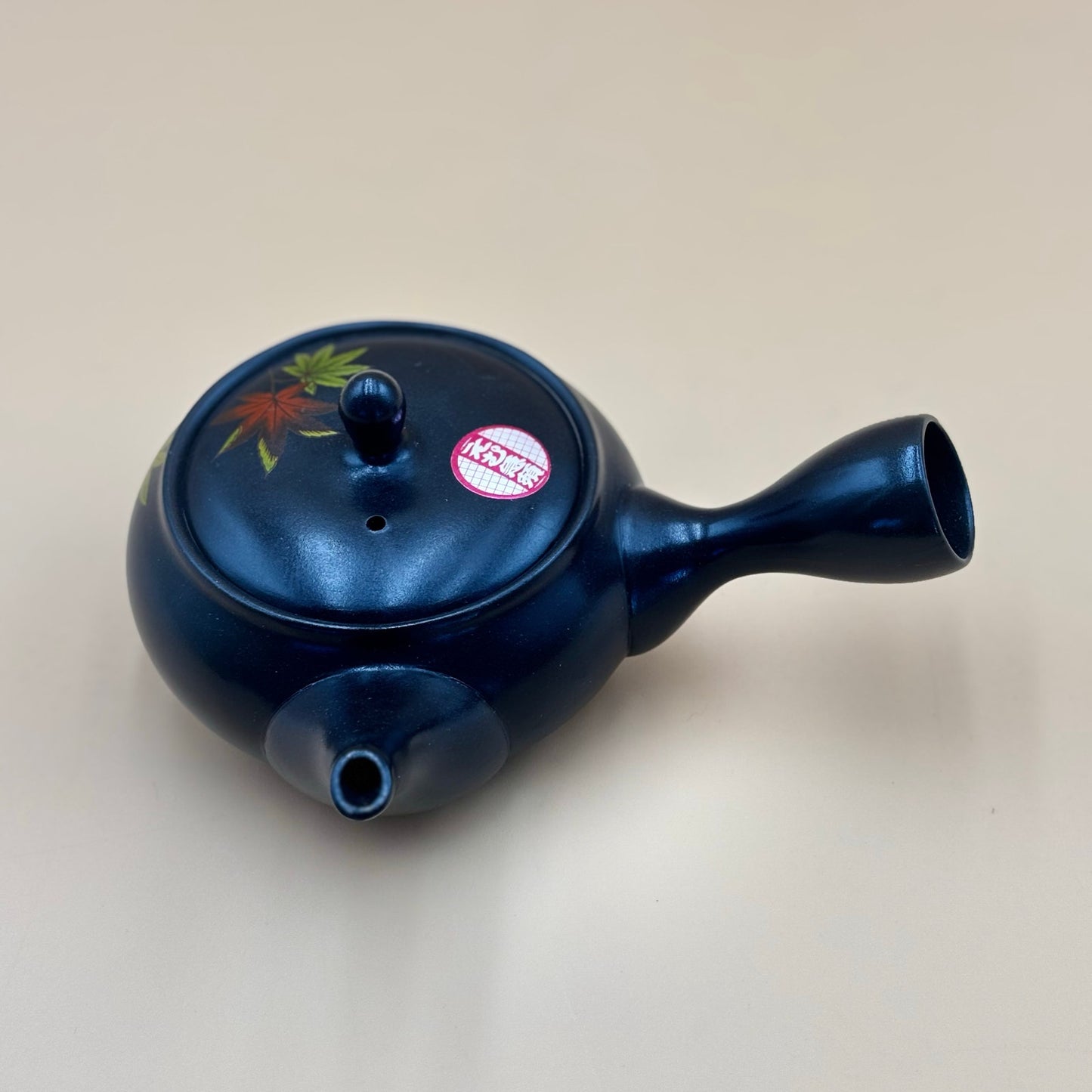 Vintage Komaru Kiln Tokoname Kyusu Teapot — Black Ceramic with Maple Leaf Design