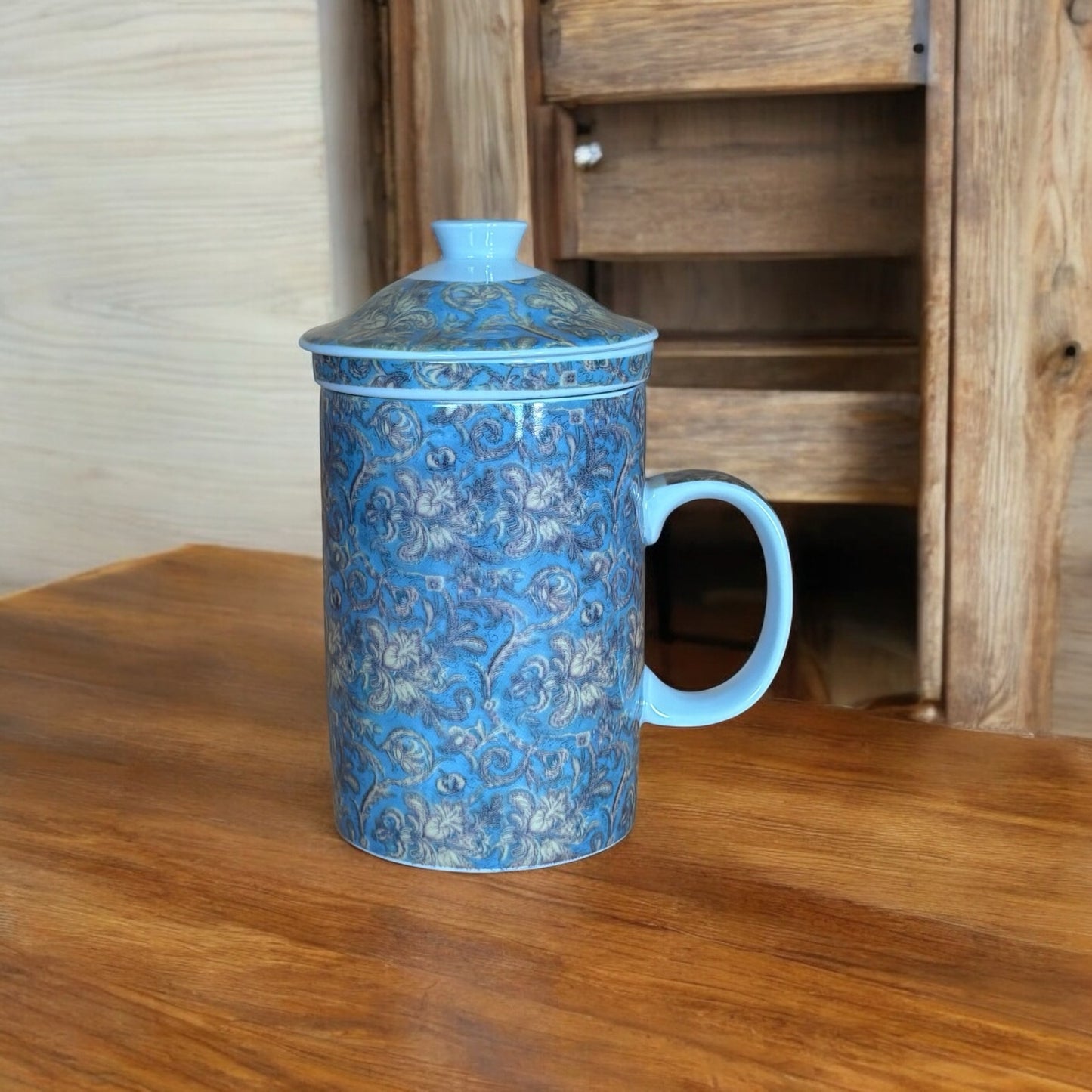 World Market Porcelain Tea Mug with Lid & Infuser – Blue & Gold Floral Damask