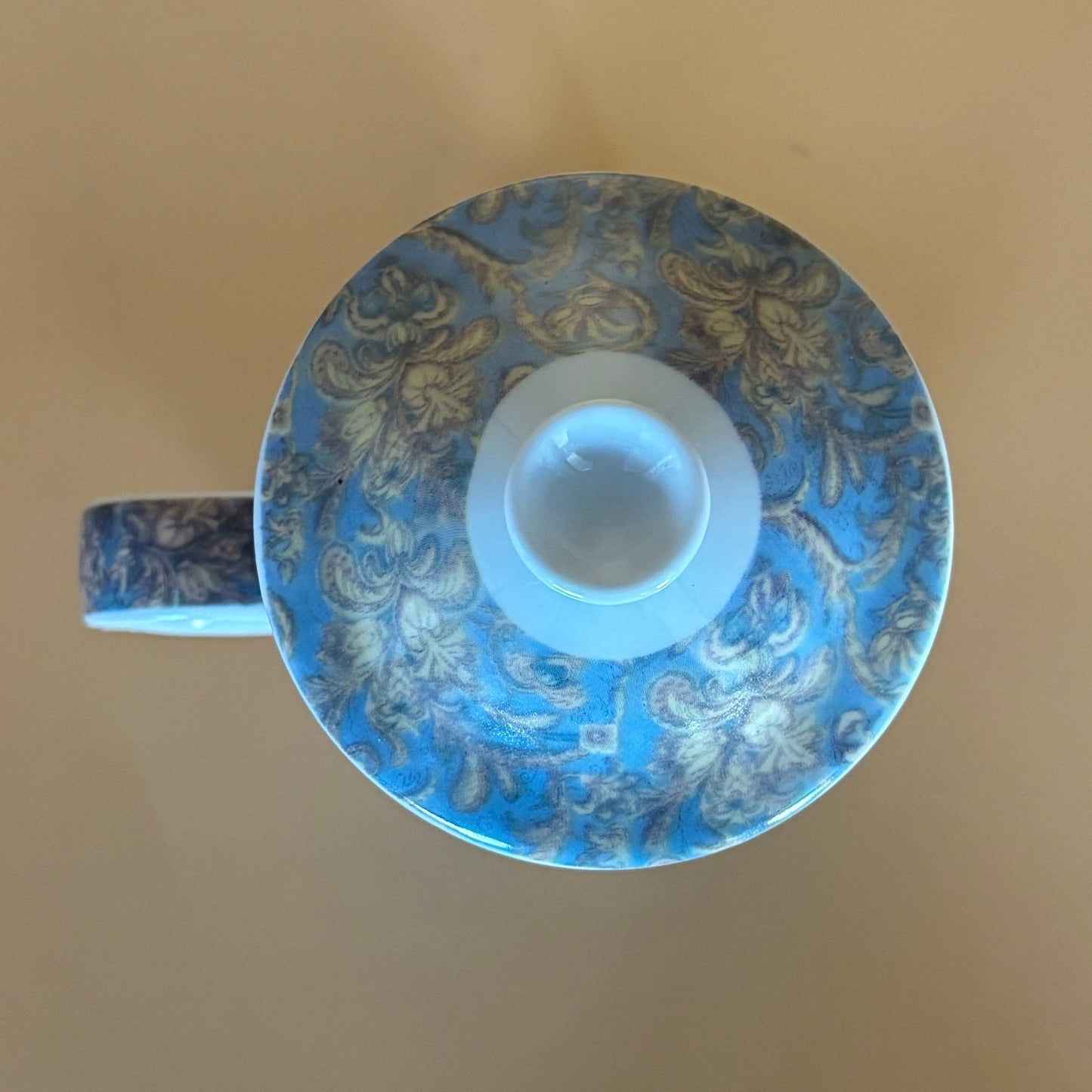 World Market Porcelain Tea Mug with Lid & Infuser – Blue & Gold Floral Damask