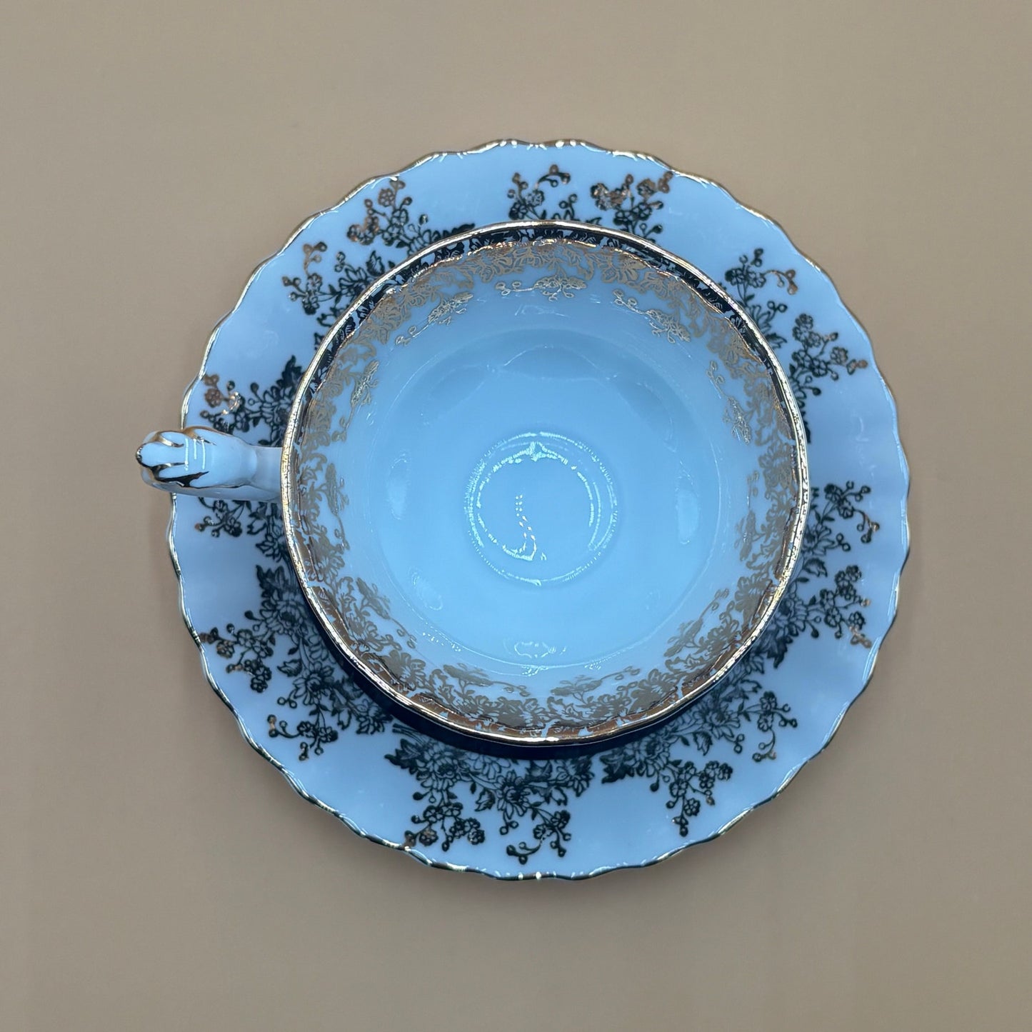 Royal Albert Bone China Teacup & Saucer – Regal Series (England)