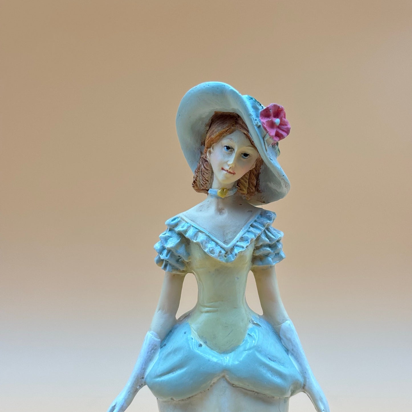 Southern Belle Bisque Figurine Elegant Vintage Lady (WMC 2009)
