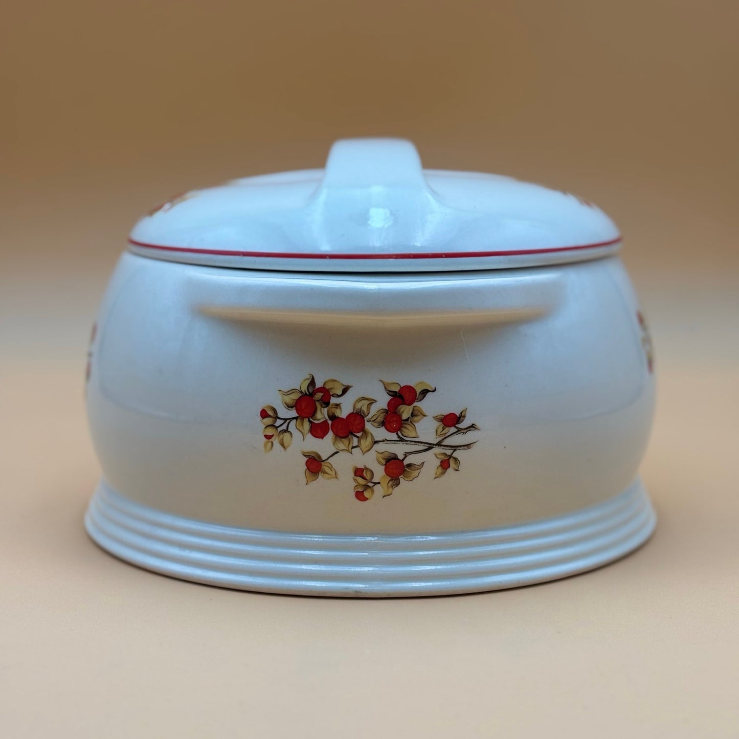 Vintage Universal Cambridge Covered Casserole Dish – Bittersweet Red Berry