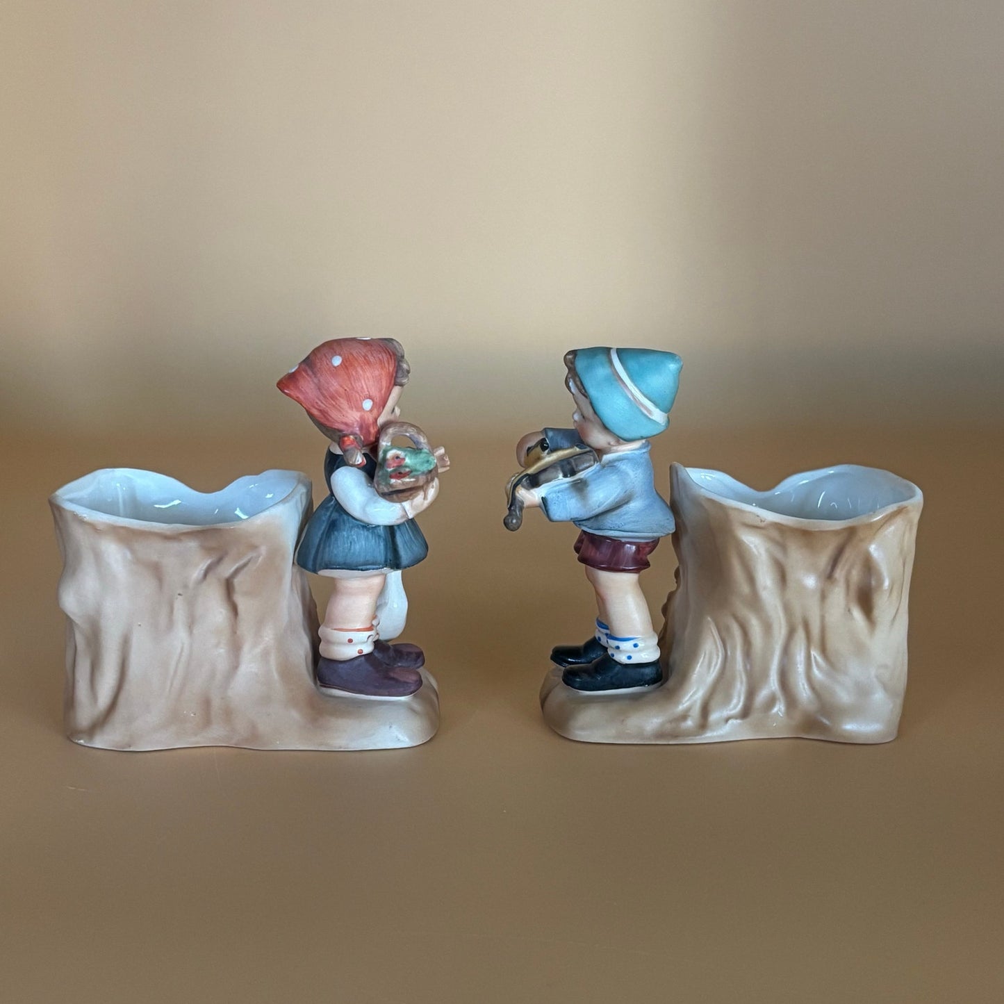 Enesco Figurine Vintage Planters – Boy with Violin & Girl with Basket – Set of 2