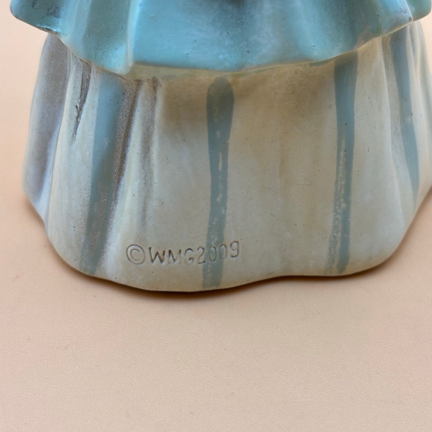 Southern Belle Bisque Figurine Elegant Vintage Lady (WMC 2009)