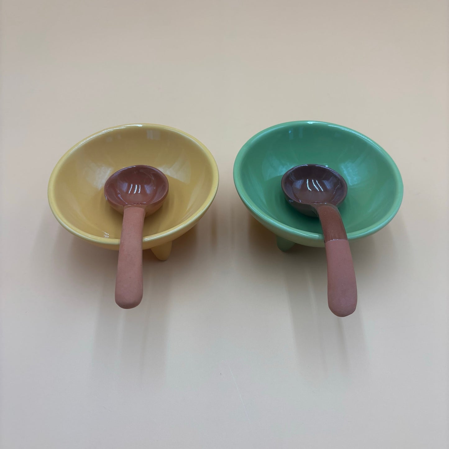 Vintage Chantal Yellow & Green Footed Bowls with Matching Ladles – Set of 2