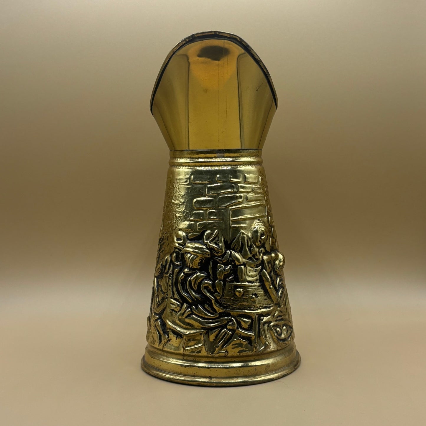 VTG English Tavern Scene Hammered Metal Pitcher - Gold Patina