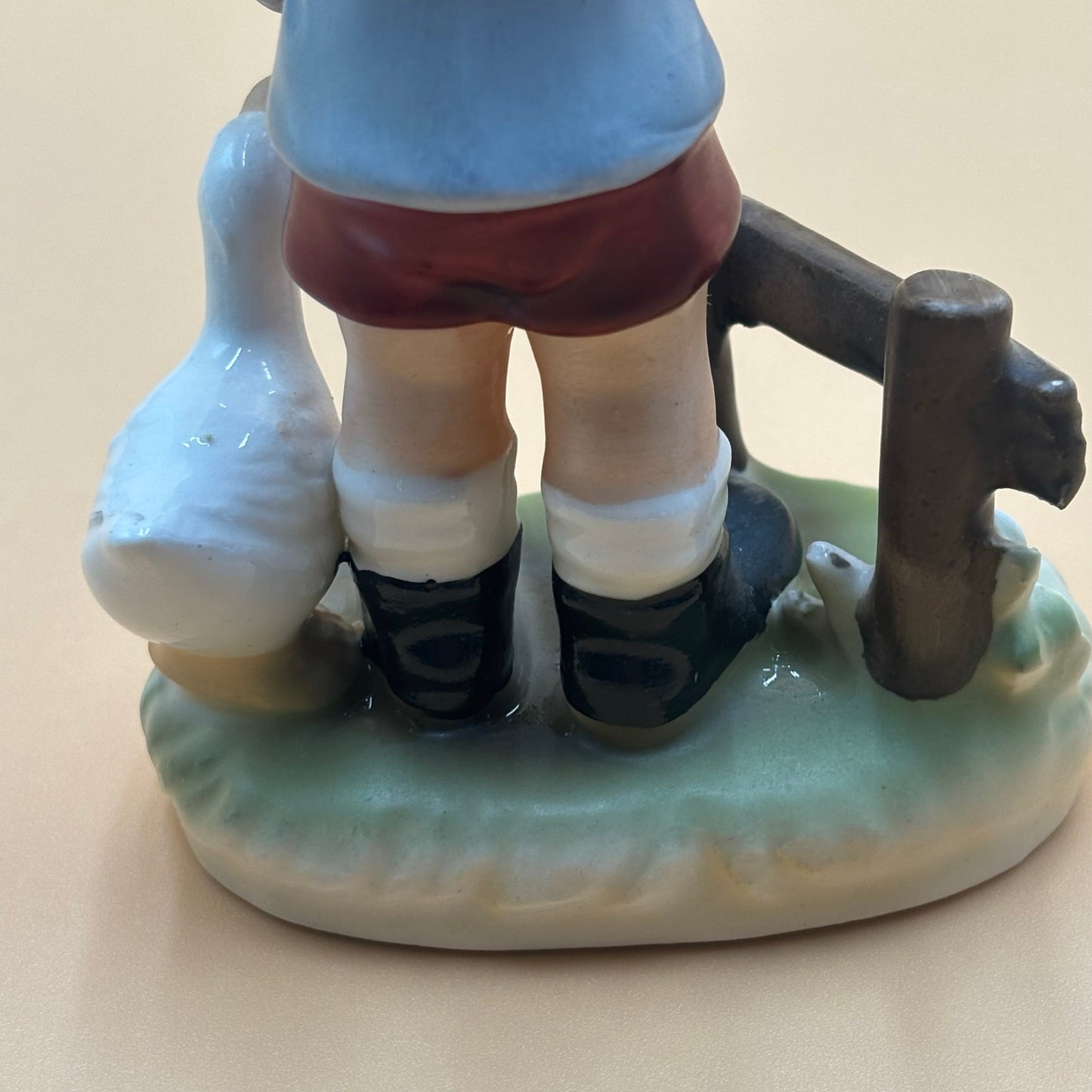 Vintage Erich Stauffer Boy with Fiddle Figurine - 44/94