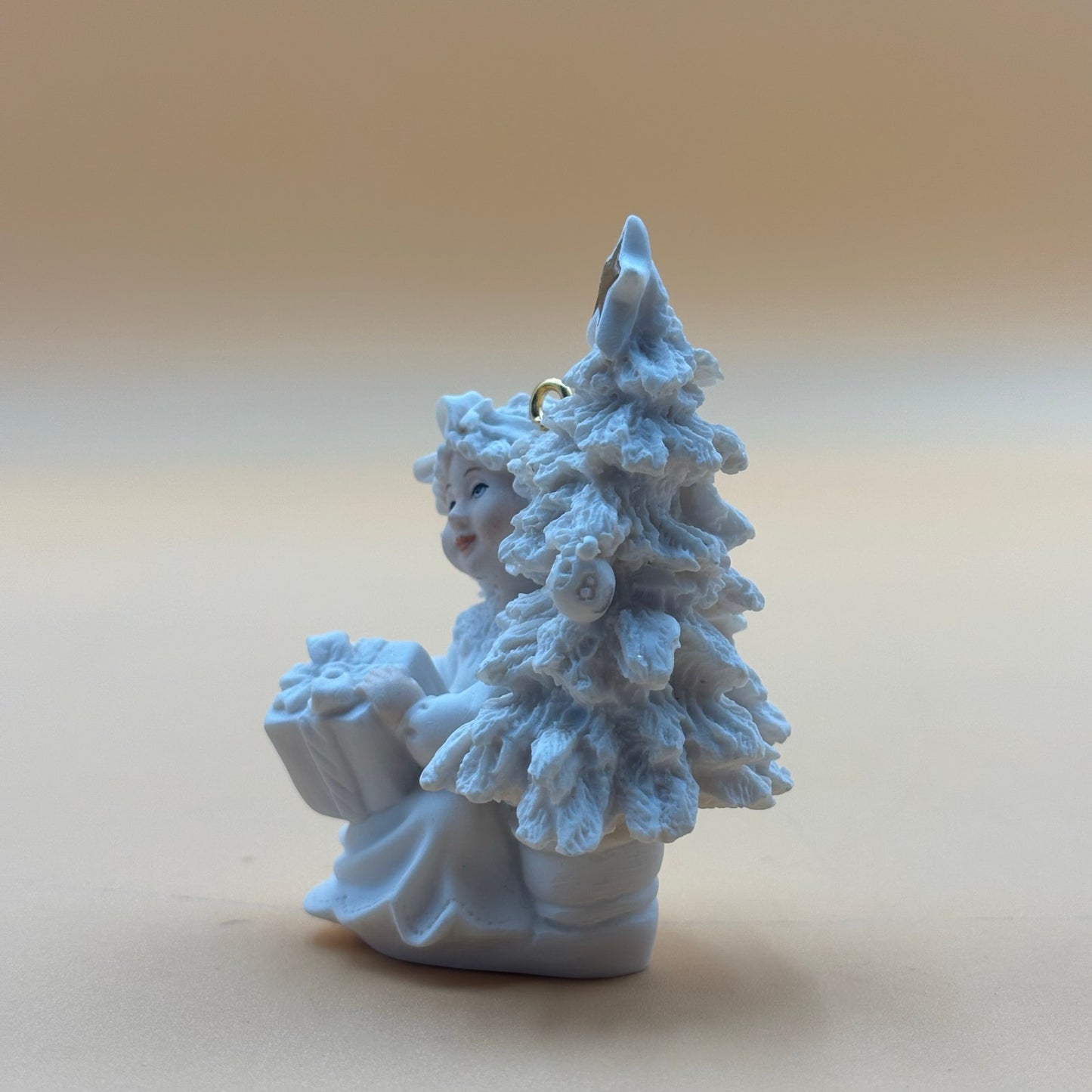 Giuseppe Armani Girl with Christmas Tree 1998 Eve Ornament - Made in Italy