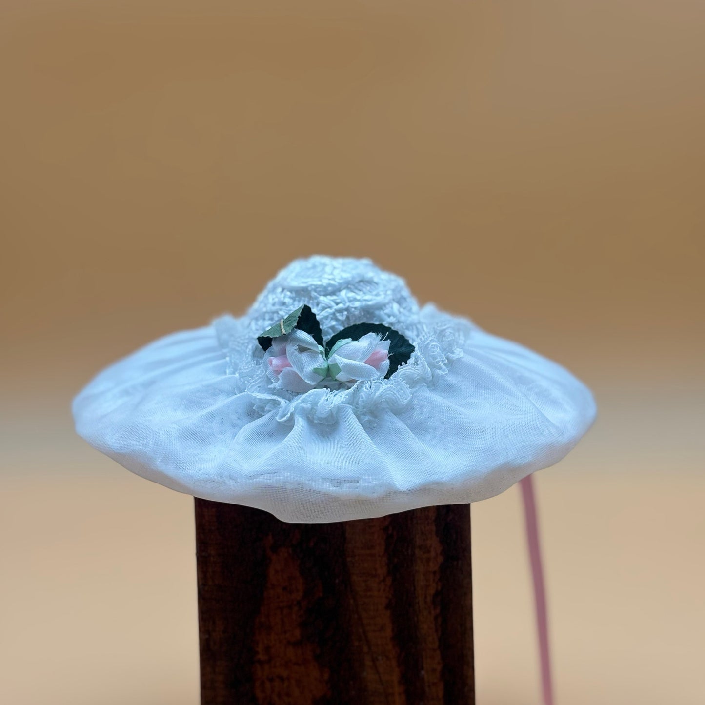 Set of 5 Vintage Doll Hats – Miniature Fabric & Straw Floral Hats