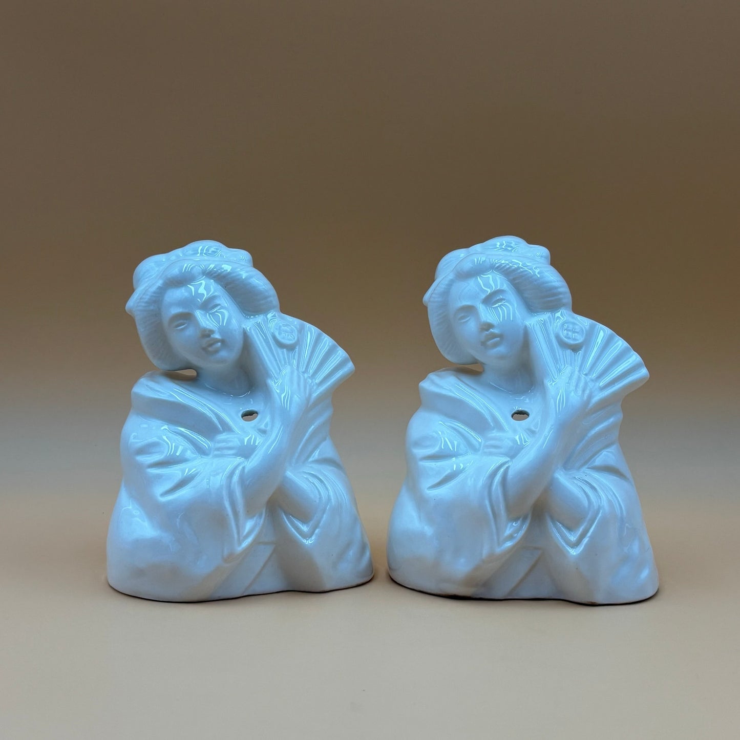 Vintage Orchids of Hawaii R-22 Geisha Ceramic Mugs – Pair – Made in Taiwan