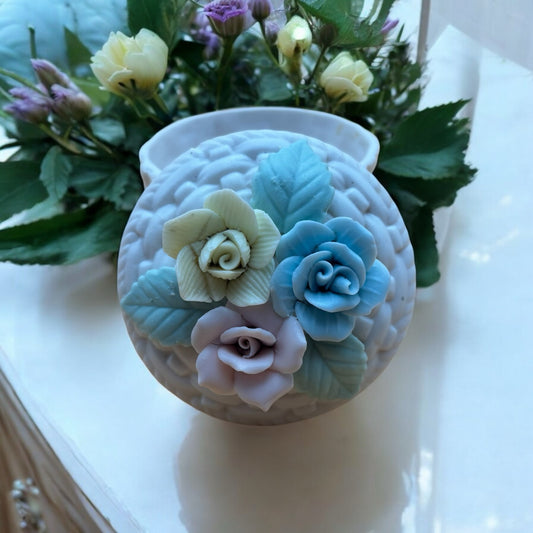 Porcelain Basket with Pastel Floral Lid – White Lattice Design