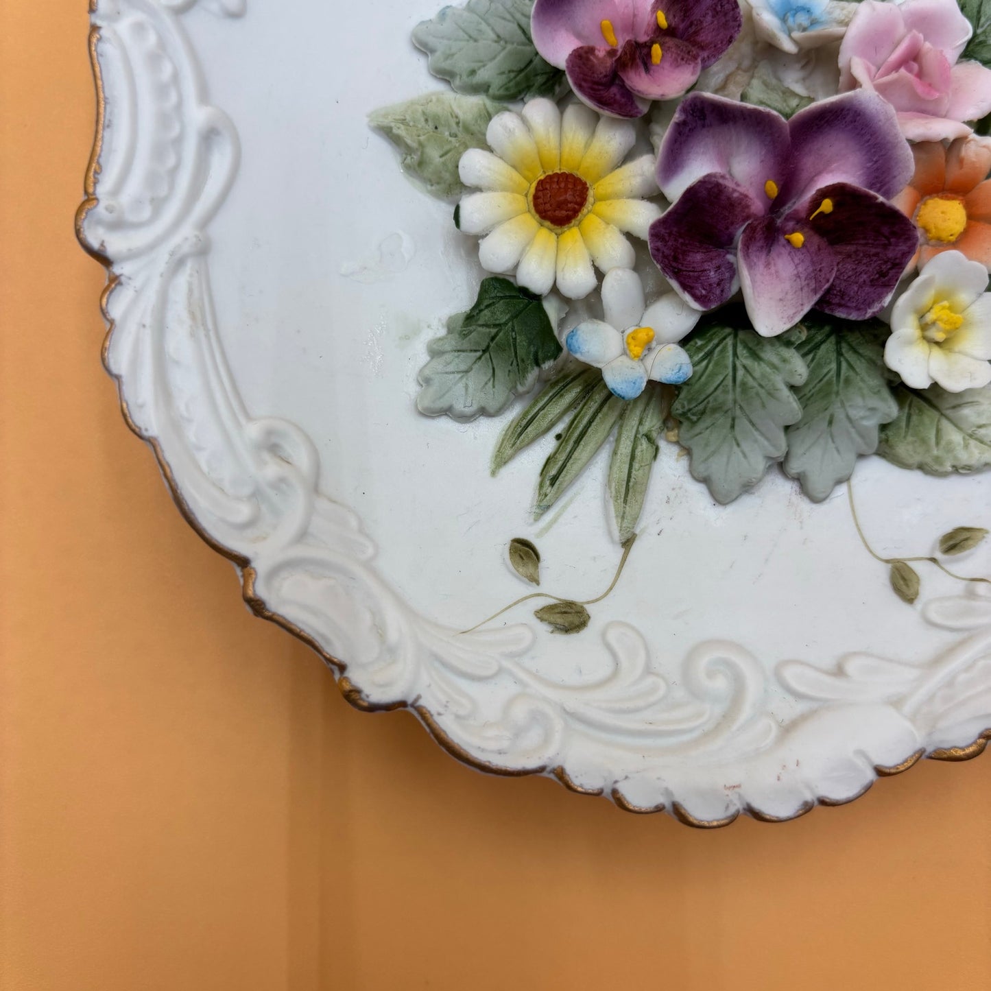 Set of 2 Vintage Lefton China Floral Wall Plaques – Hand Painted – KW4743
