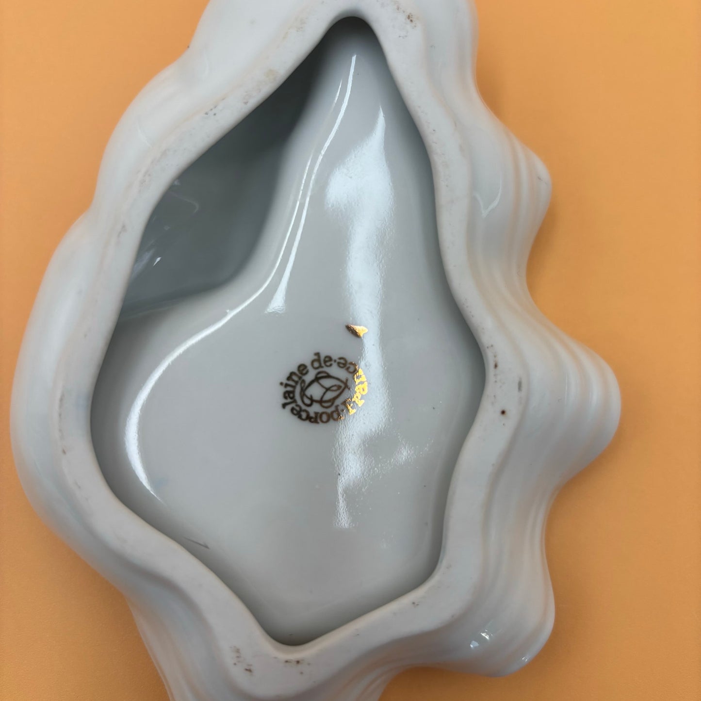 Vintage Porcelaine de France Trinket Dish – Shell Shape with Sculpted Pipe