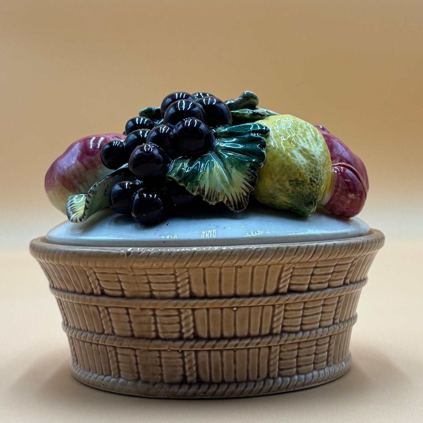 Vintage Sorrento by Arnart Fruit Basket Bowl with Lid - Made in Japan