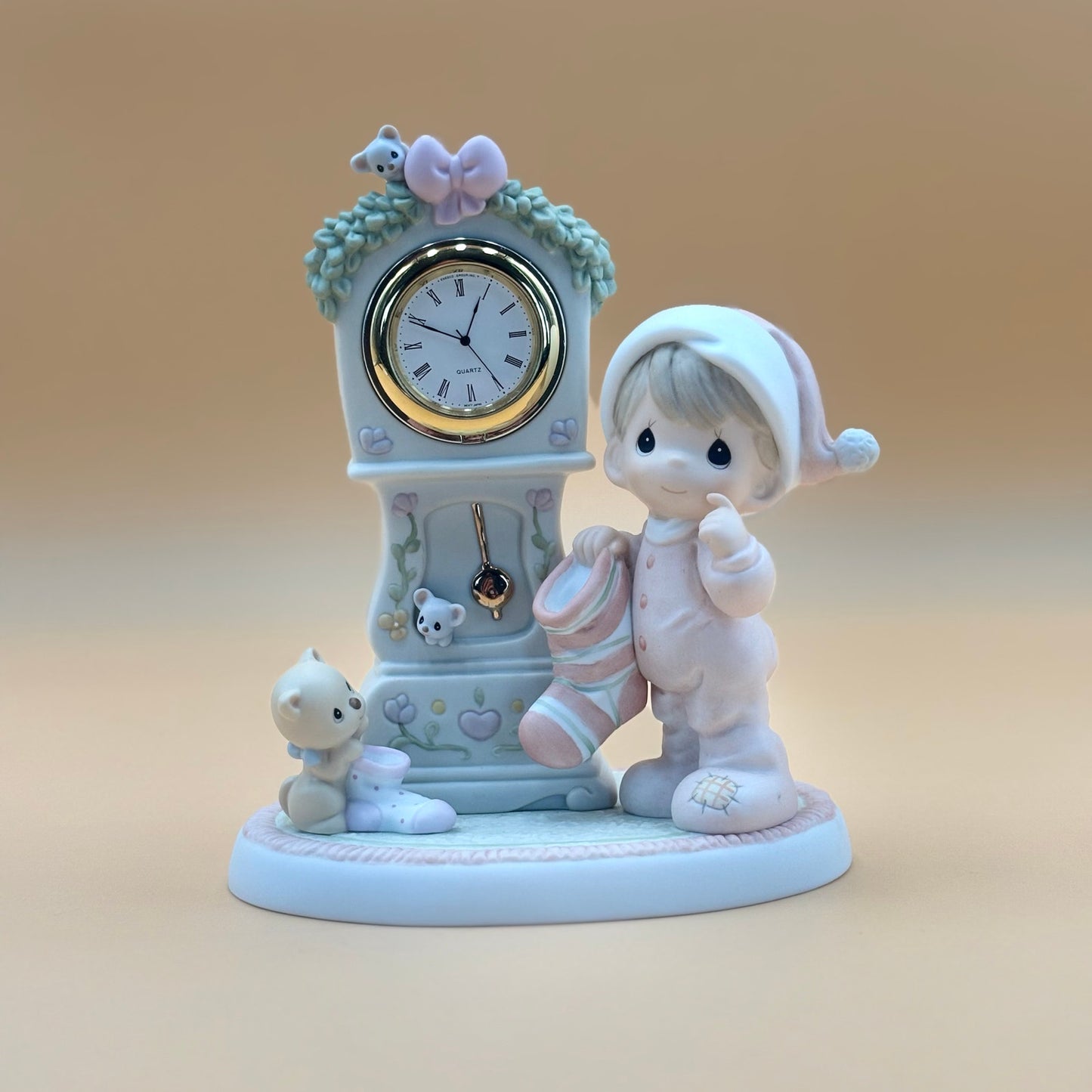 Precious Moments “It’s Almost Time for Santa” - Enesco Figurine (2001)